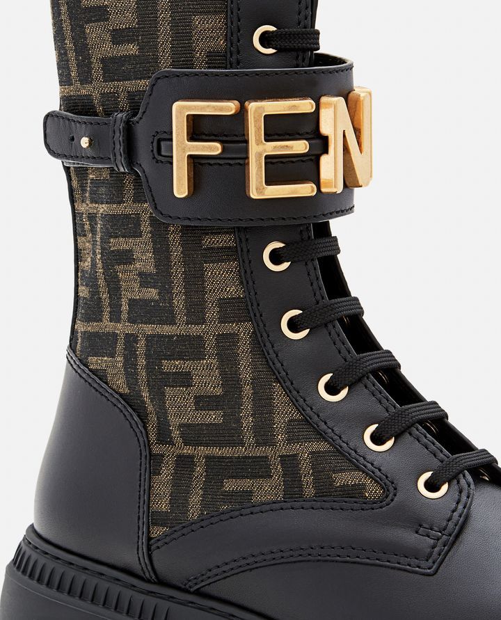 Fendi o1w1db10325 8T8355 Boots in Black Size US 11 / IT 41 - 4 Thumbnail