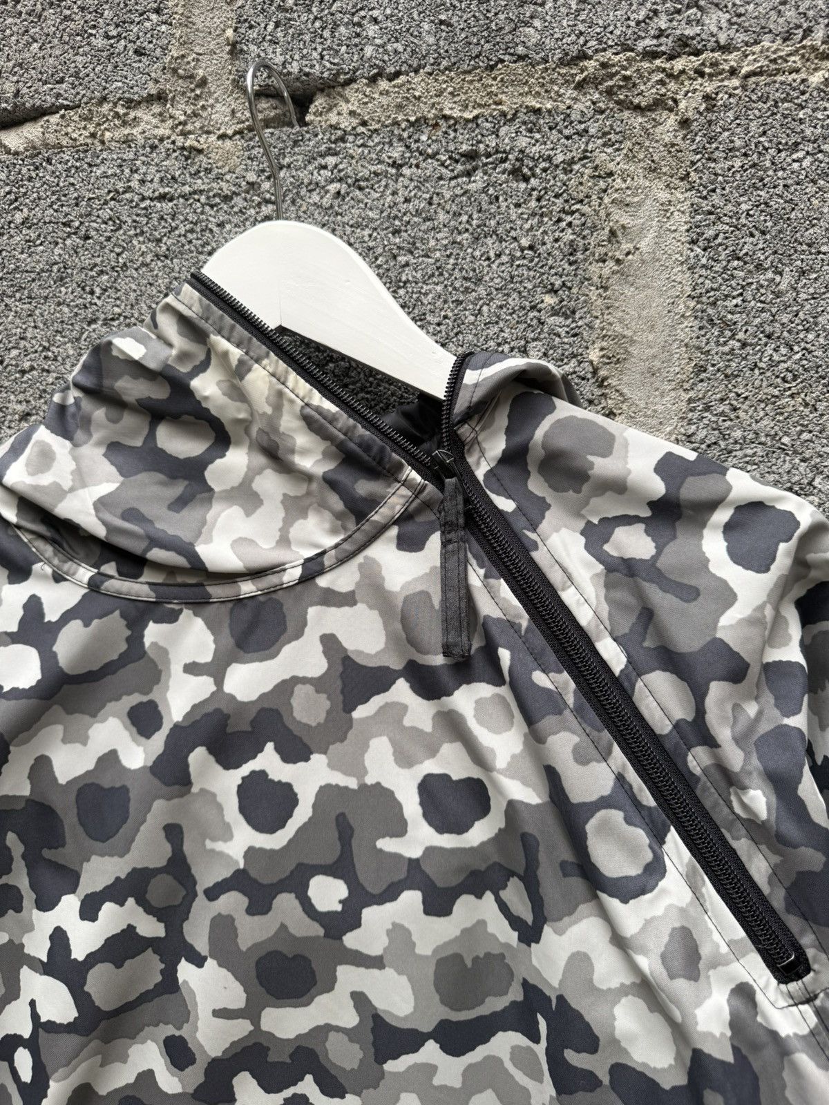 Final Home Final Home Snow Camo Anorak Windbreaker Size US L / EU 52-54 / 3 - 4 Thumbnail