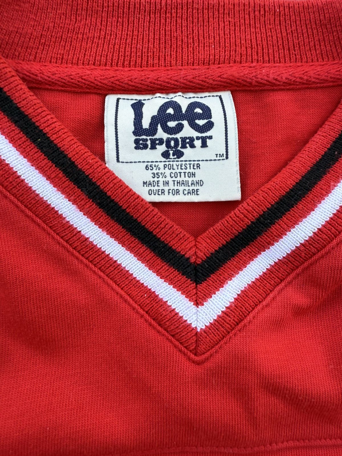 Lee VTG Tampa Bay Buccaneers NFL Lee Sport Large V Neck Shirt Size US L / EU 52-54 / 3 - 7 Thumbnail