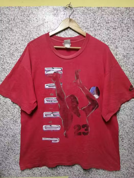 Nike × Vintage 90s Vintage Nike Jordan Vintage t-shirts XL Size US XL / EU 56 / 4 - 1 Thumbnail