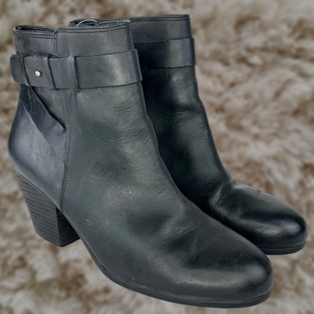 Vintage Aerosoles Inevitable Black Leather Ankle Boots Womens 11 Almond Toe Chunky Heel Shoes Clubwear (Size 9)