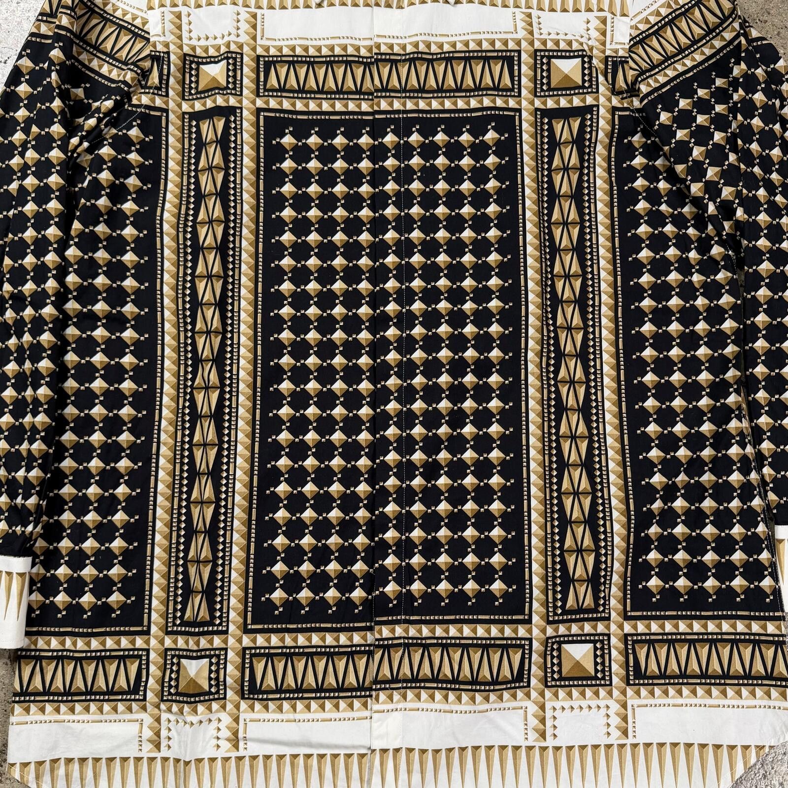 Givenchy Givenchy SS10 Look 16 Studded Print Shirt Size US L / EU 52-54 / 3 - 2 Thumbnail