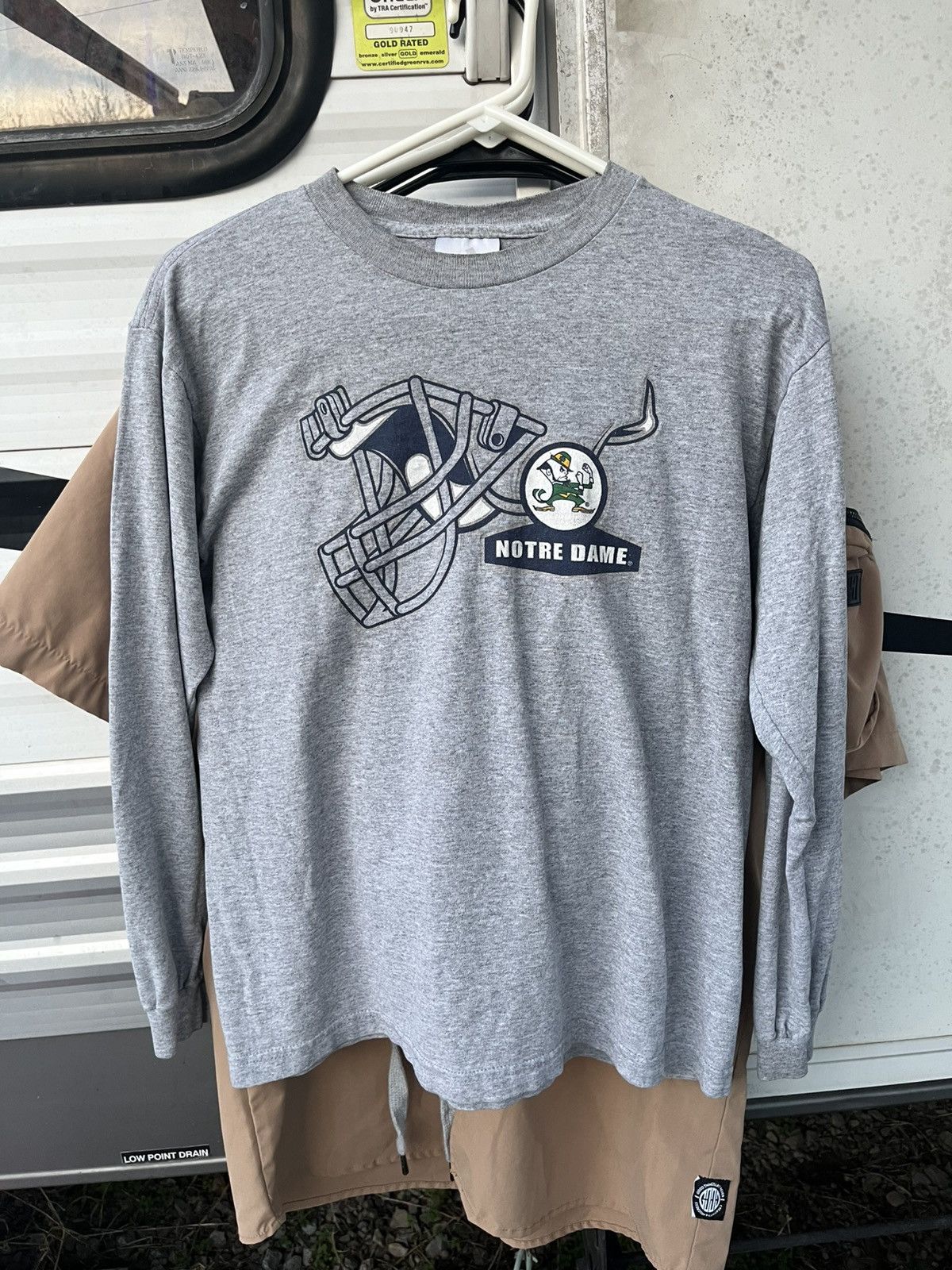 Other Vintage Notre Dame x Adidas Long Sleeve T shirt Size US L / EU 52-54 / 3 - 1 Thumbnail