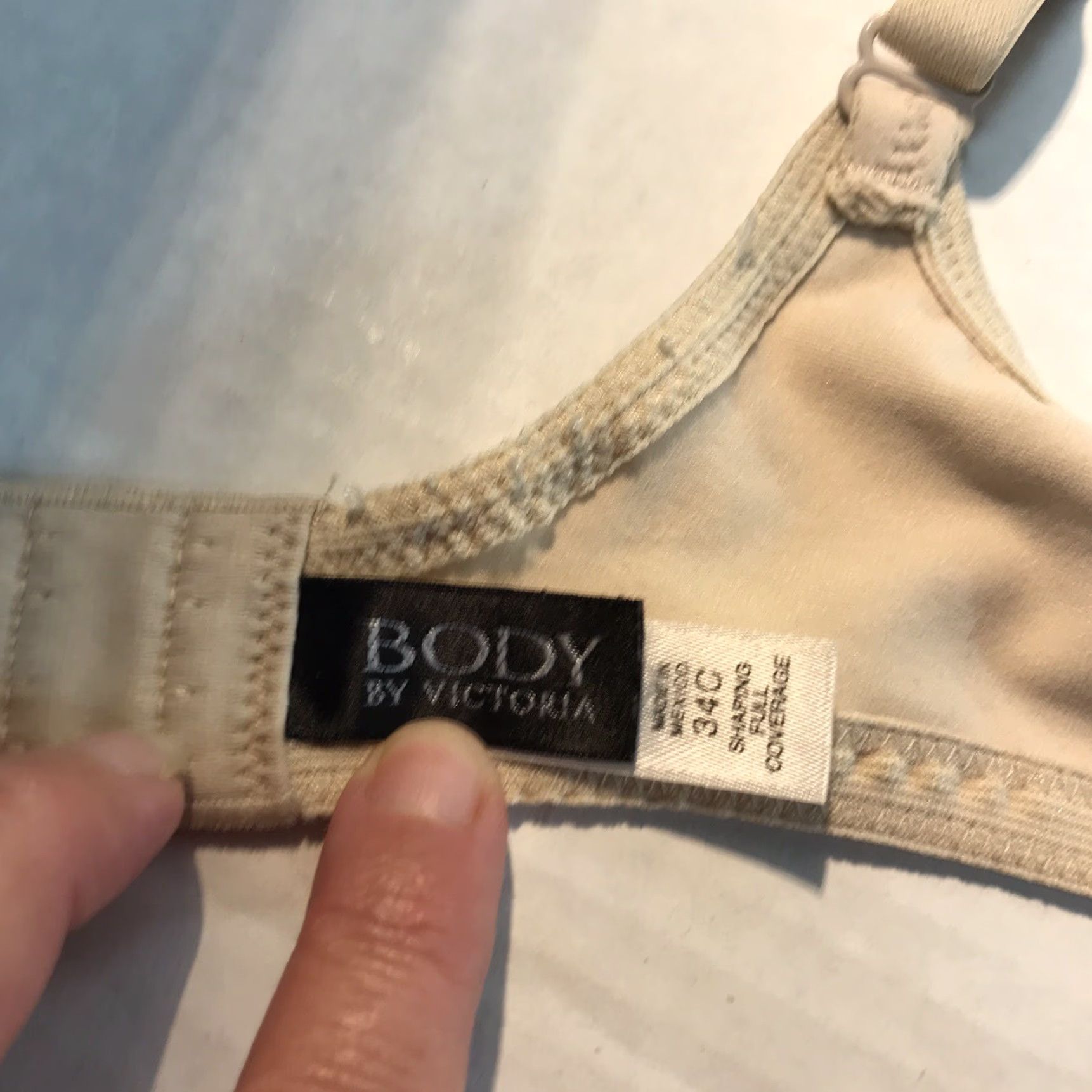 Vintage Body by Victoria Push Up Bra Womens Size 34C Ivory Solid Underwired Size ONE SIZE - 3 Thumbnail