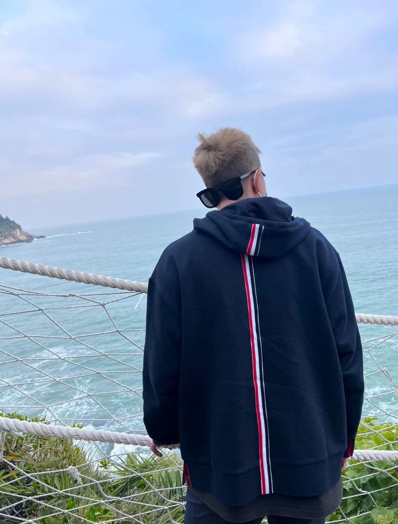 Thom Browne Thom Browne Cap and hoodie Size US XL / EU 56 / 4 - 6 Thumbnail