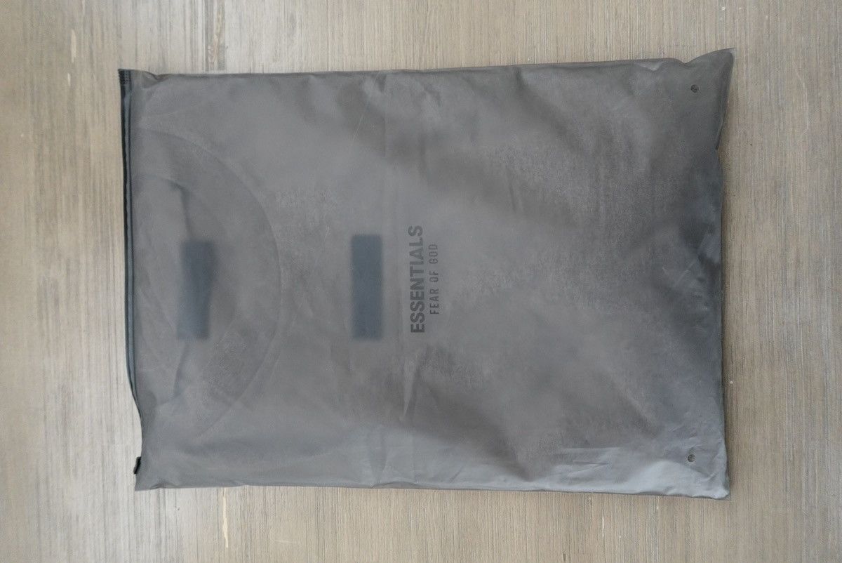 Essentials × Fear of God Fear of God Essentials - Essentials L/S Tee Premium Tee Crew Size US XXL / EU 58 / 5 - 4 Thumbnail