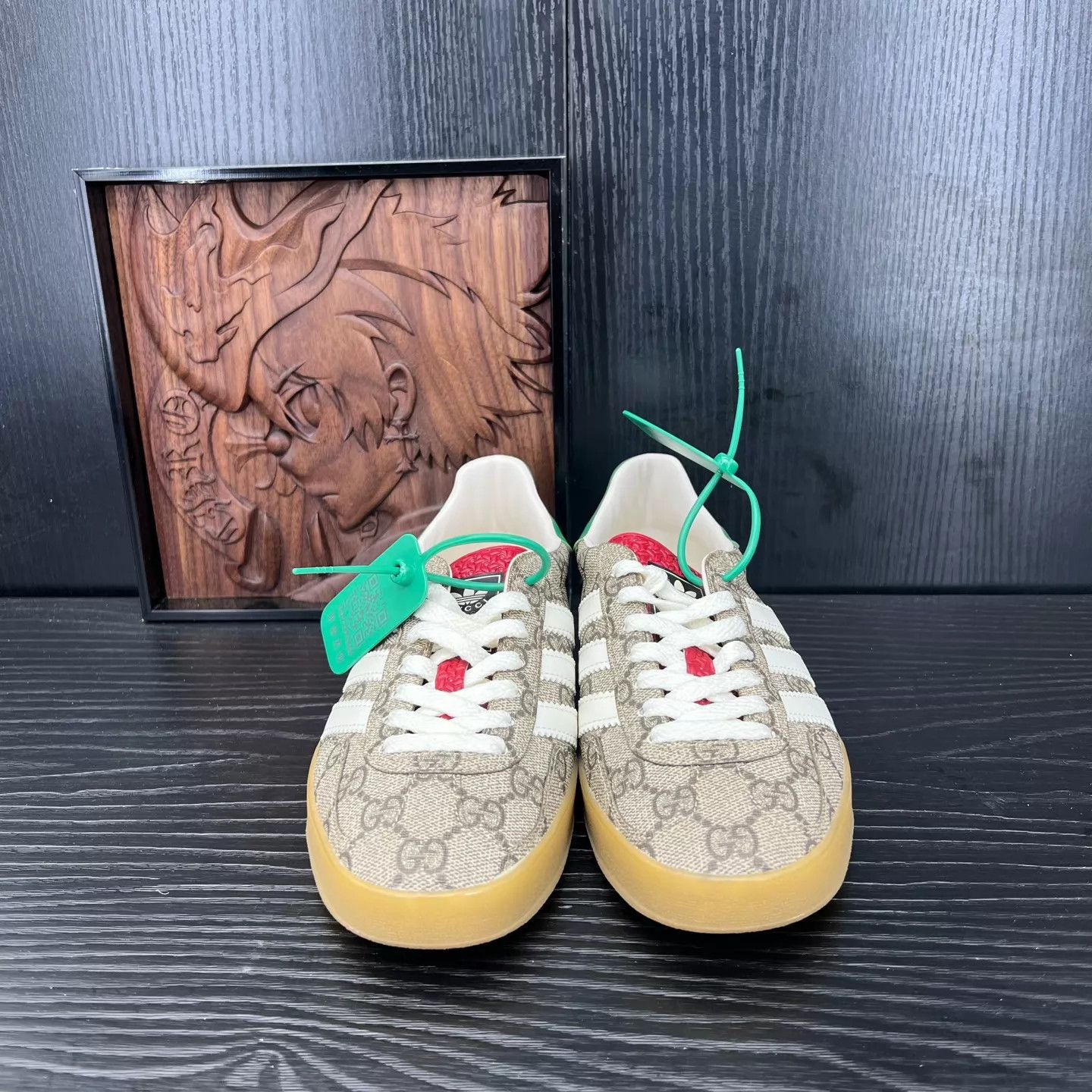 Gucci Gucci x Adidas Ebony Worn Once Women's 36 Sneakers Size US 5.5 / IT 35.5 - 8 Thumbnail