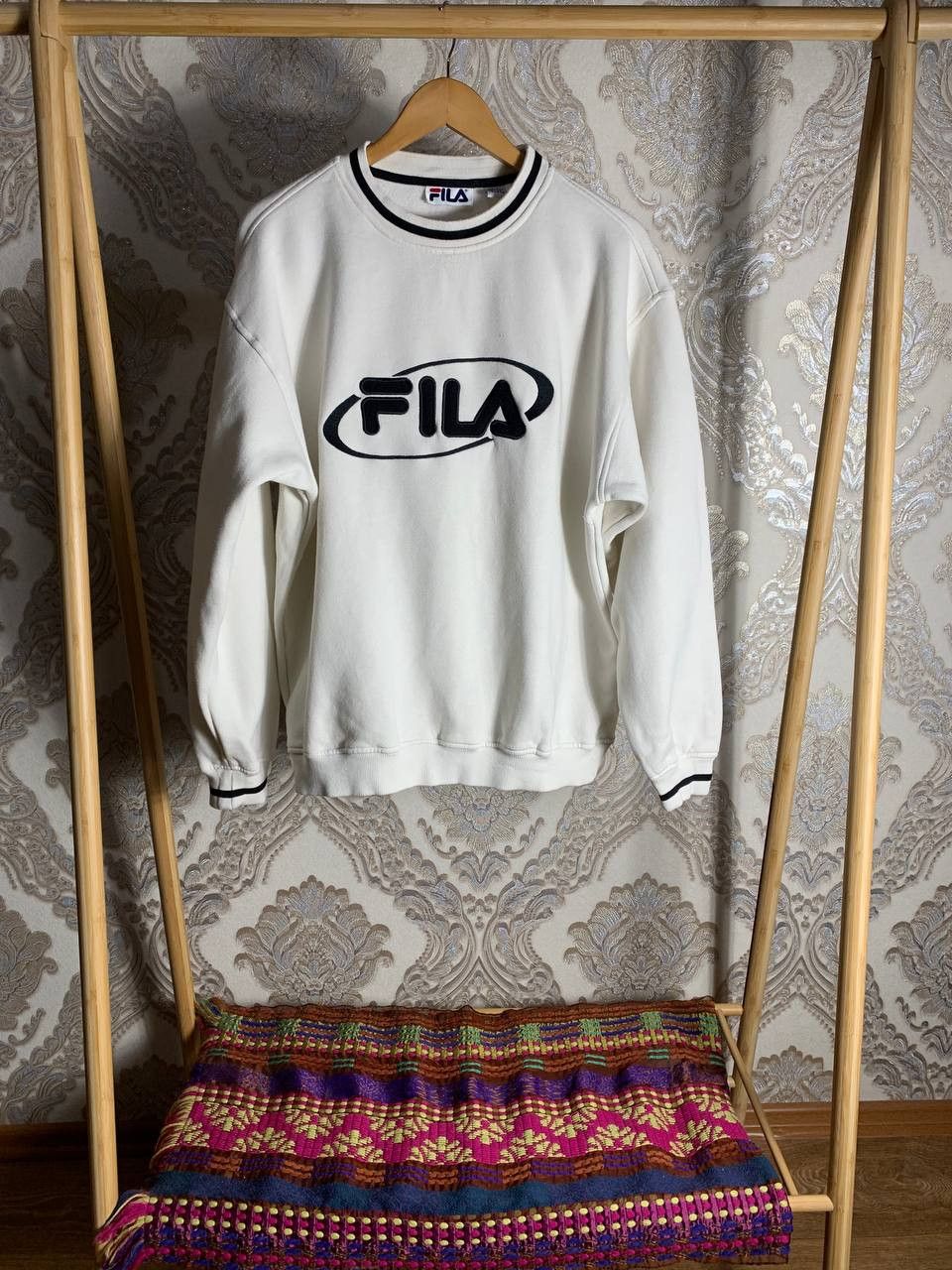 Fila Vintage FILA Big Logo Sweatshirt Retro Casual Y2K 90s Sk8 Size US L / EU 52-54 / 3 - 1 Thumbnail