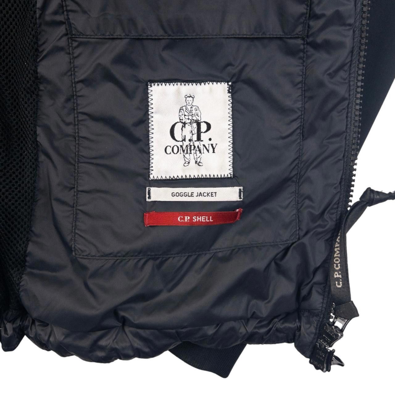 Designer Vintage CP Company Goggle Hood Padded Shell Jacket Size S Size US S / EU 44-46 / 1 - 6 Thumbnail