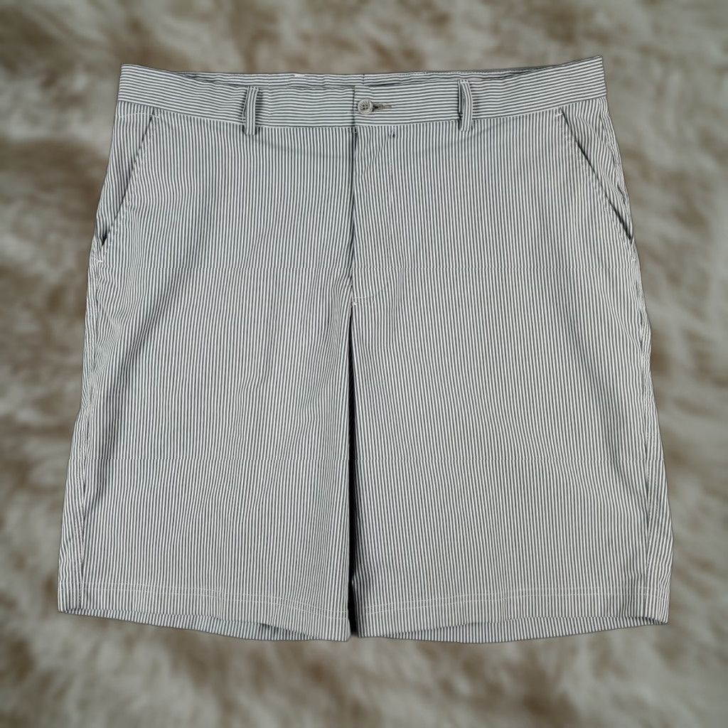 Vintage Pebble Beach Chino Shorts Flat Front Striped Polyester Blend Belt Loops Regular 38 Gray Damaged Mens Size US 38 / EU 54 - 1 Thumbnail