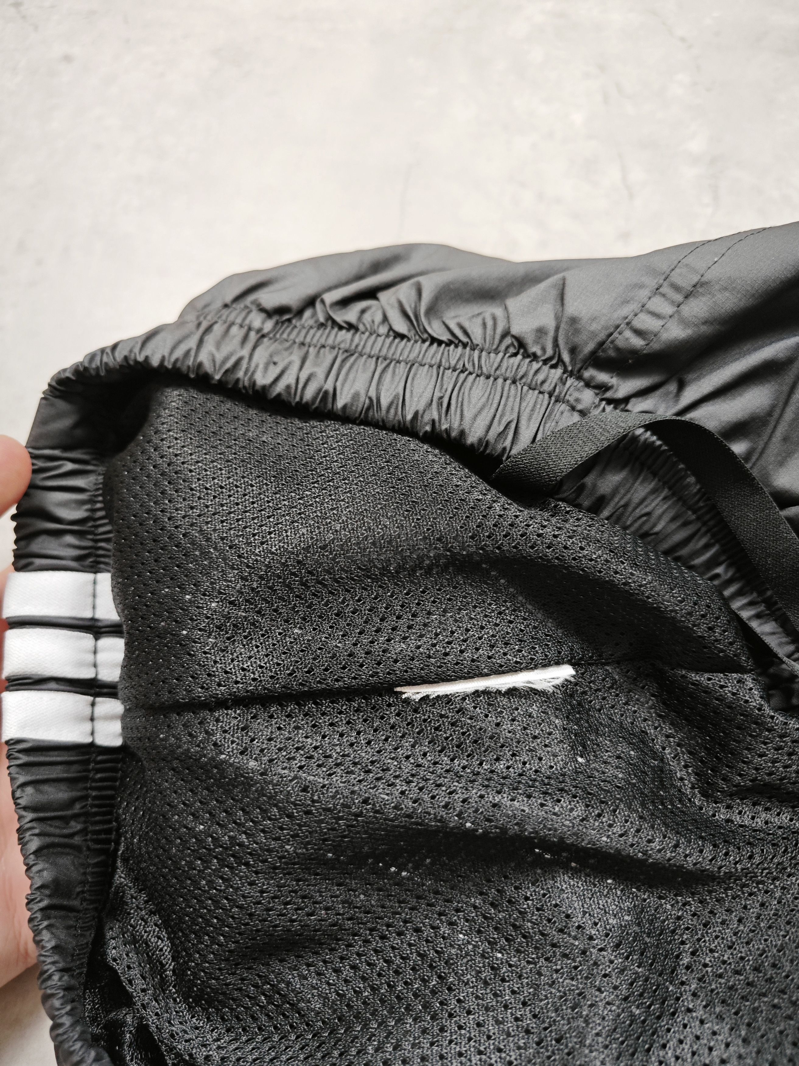 Adidas Adidas Shorts Size US 33 - 6 Thumbnail