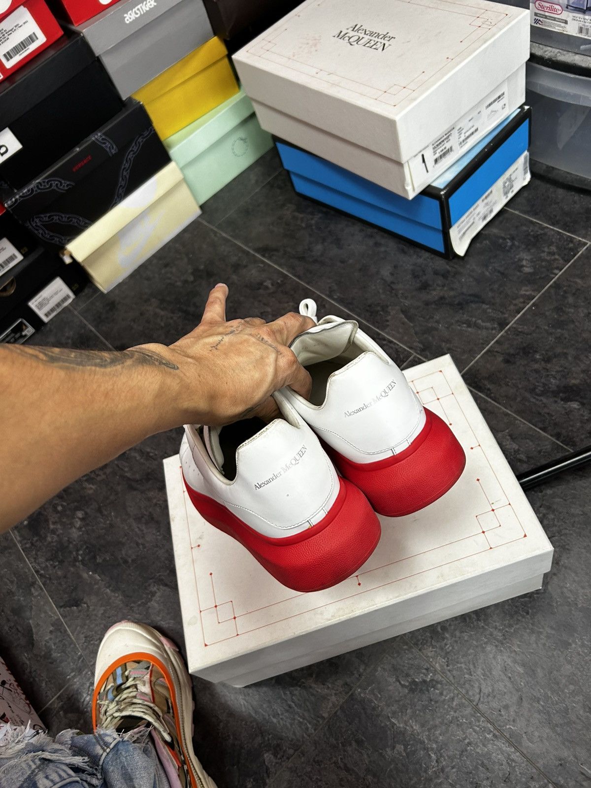 Alexander McQueen Alexander Mcqueen white/red Size US 12 / EU 45 - 4 Thumbnail