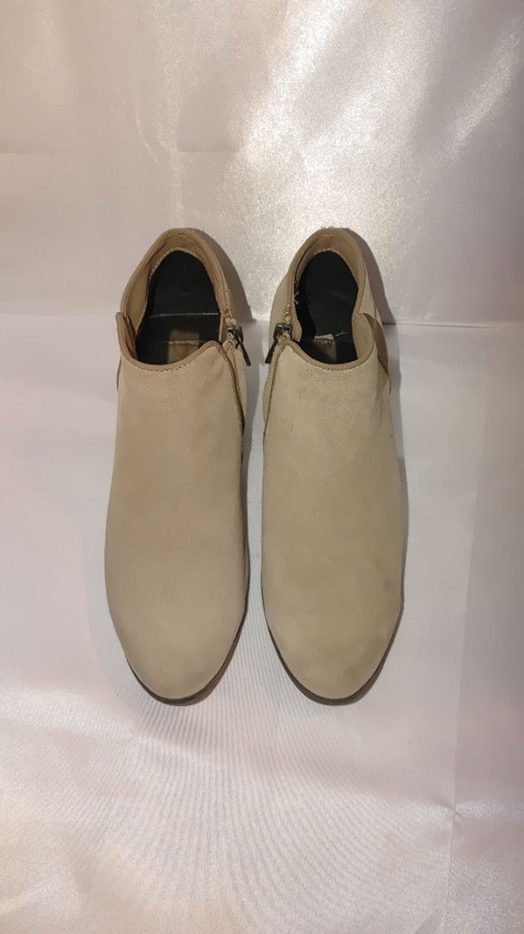 Blondo Blondo Valli Waterproof Suede Boots Size 7M (color Sand) Size US 7 / IT 37 - 5 Thumbnail