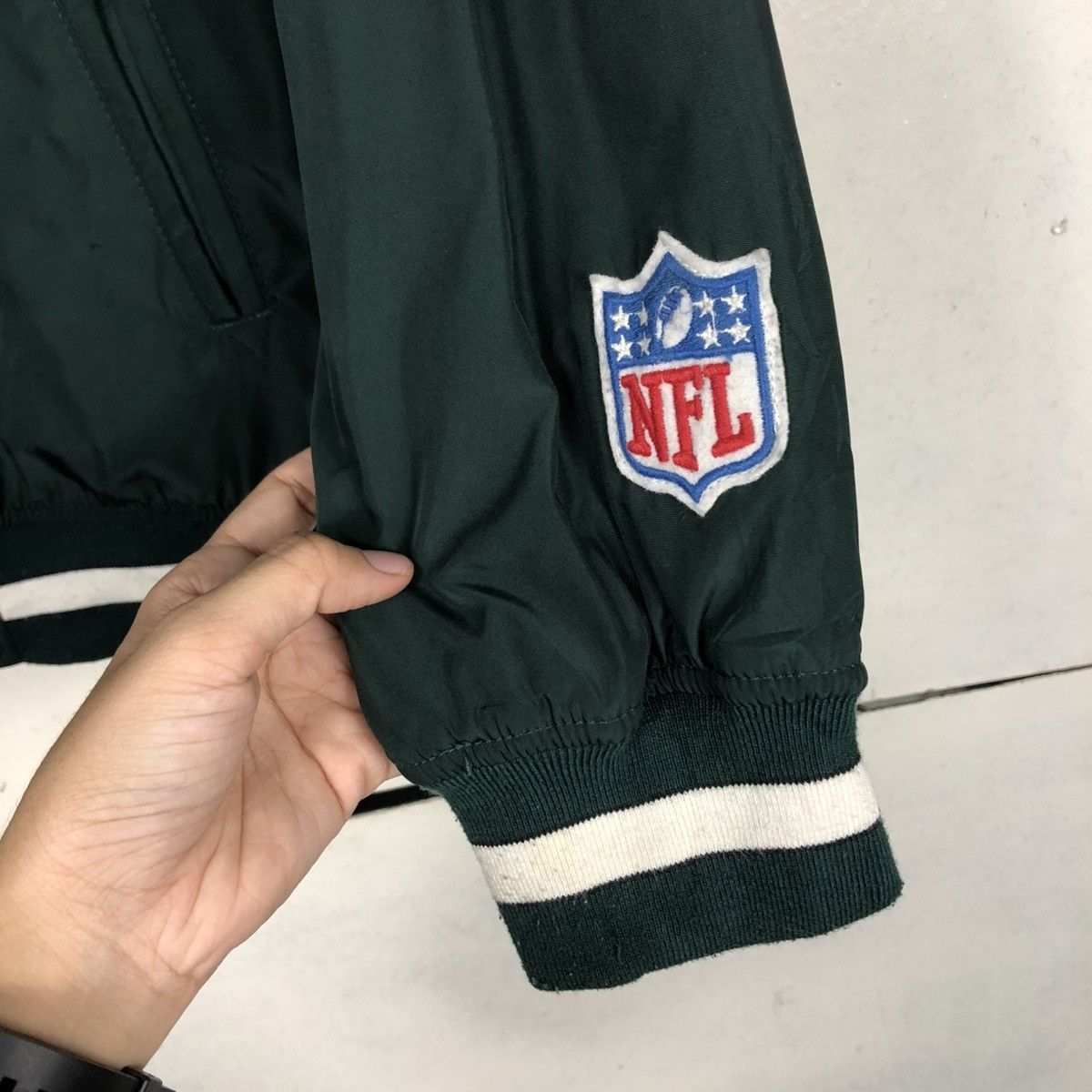 NFL 🔥VINTAGE BOMBER JACKET NFL NEW YORK JETS BIG LOGO Size US M / EU 48-50 / 2 - 17 Thumbnail