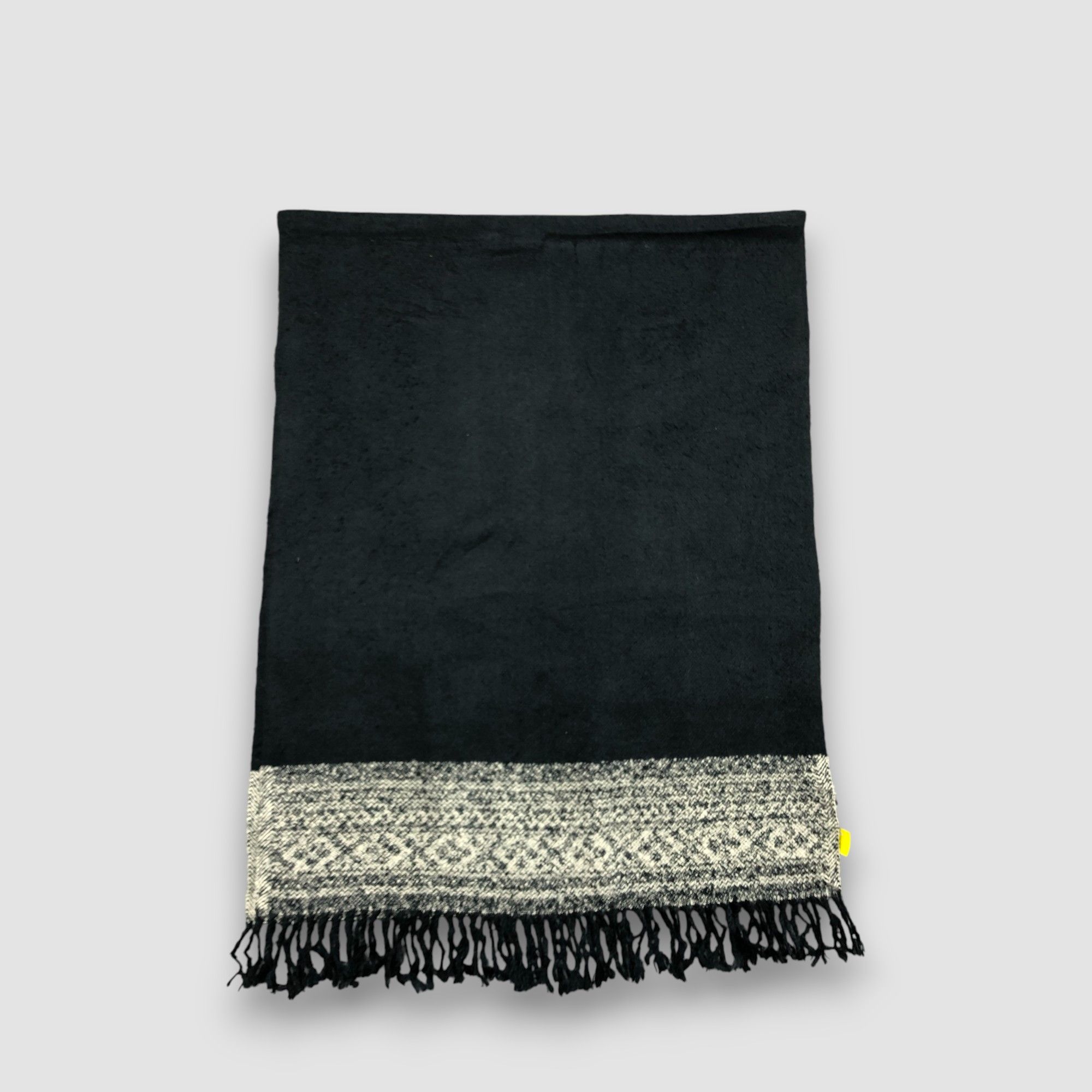 Japanese Brand Vintage Uniqlo X Ines De La Fressange Scarf Wool Scarves Size ONE SIZE - 3 Thumbnail