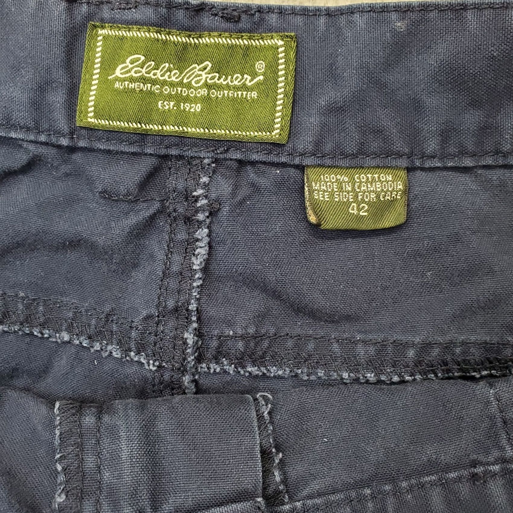 Eddie Bauer Eddie Bauer Cargo Shorts Mens 42 Navy Authentic Outdoor Utility Pocket High Rise Shirt? Size US 42 / EU 58 - 6 Thumbnail