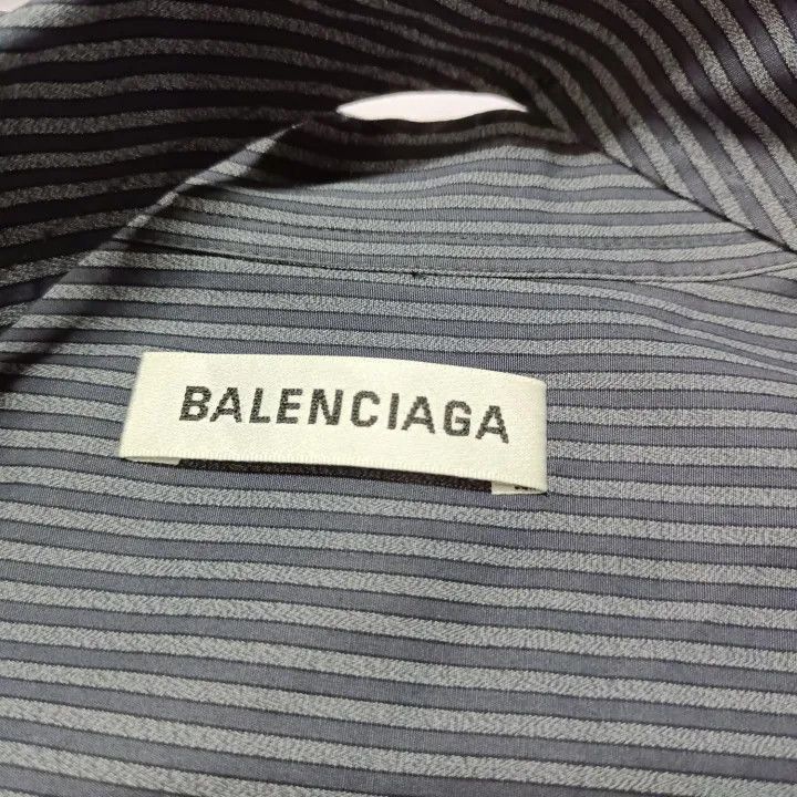 Balenciaga Balenciaga Balenciaga Striped Casual Shirt in Blue -2507 Size US S / EU 44-46 / 1 - 2 Thumbnail