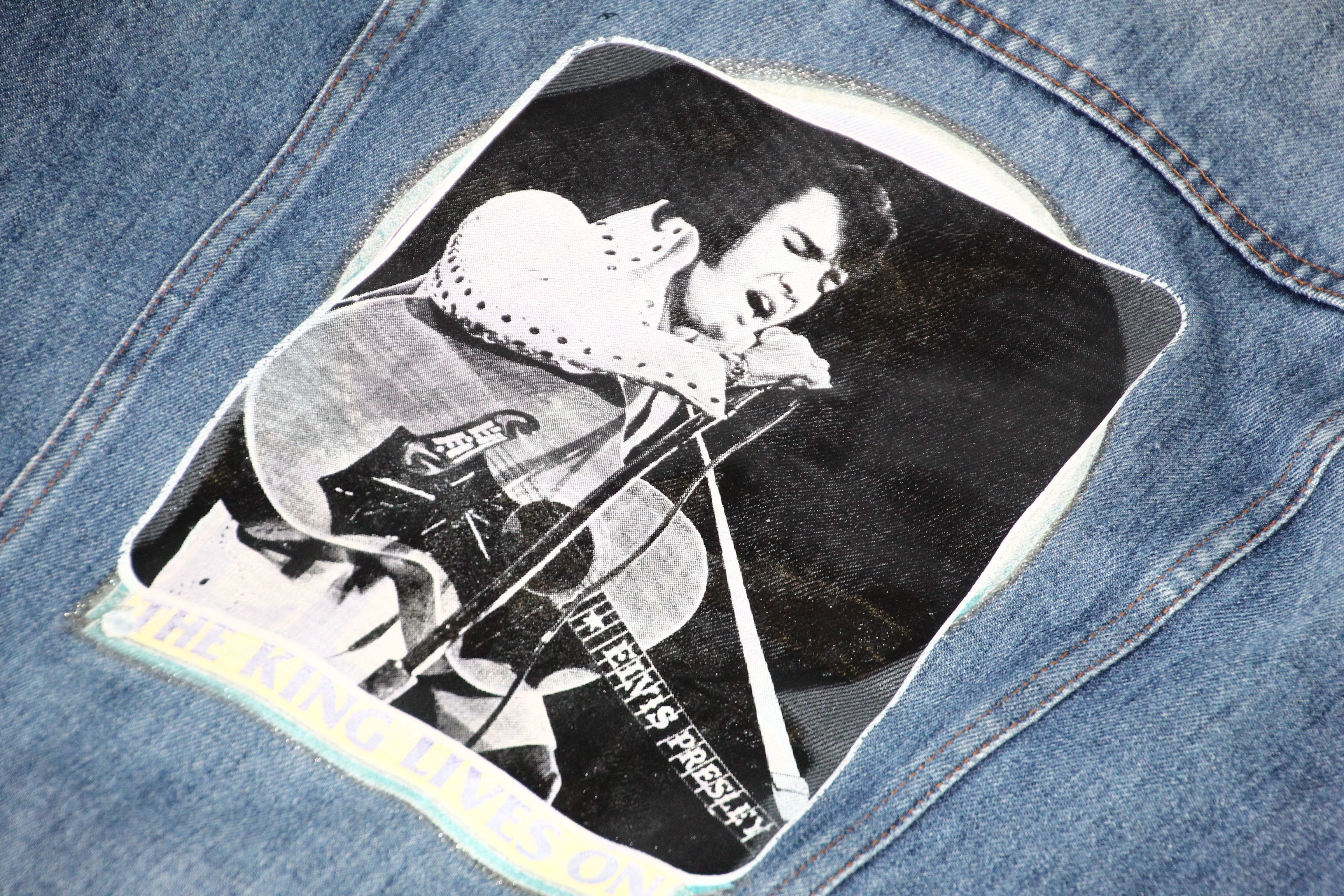 Levi's 70s-80s Levi’s Dnm Trucker Jacket 70500 09 17 Elvis Artwork Size US M / EU 48-50 / 2 - 9 Thumbnail