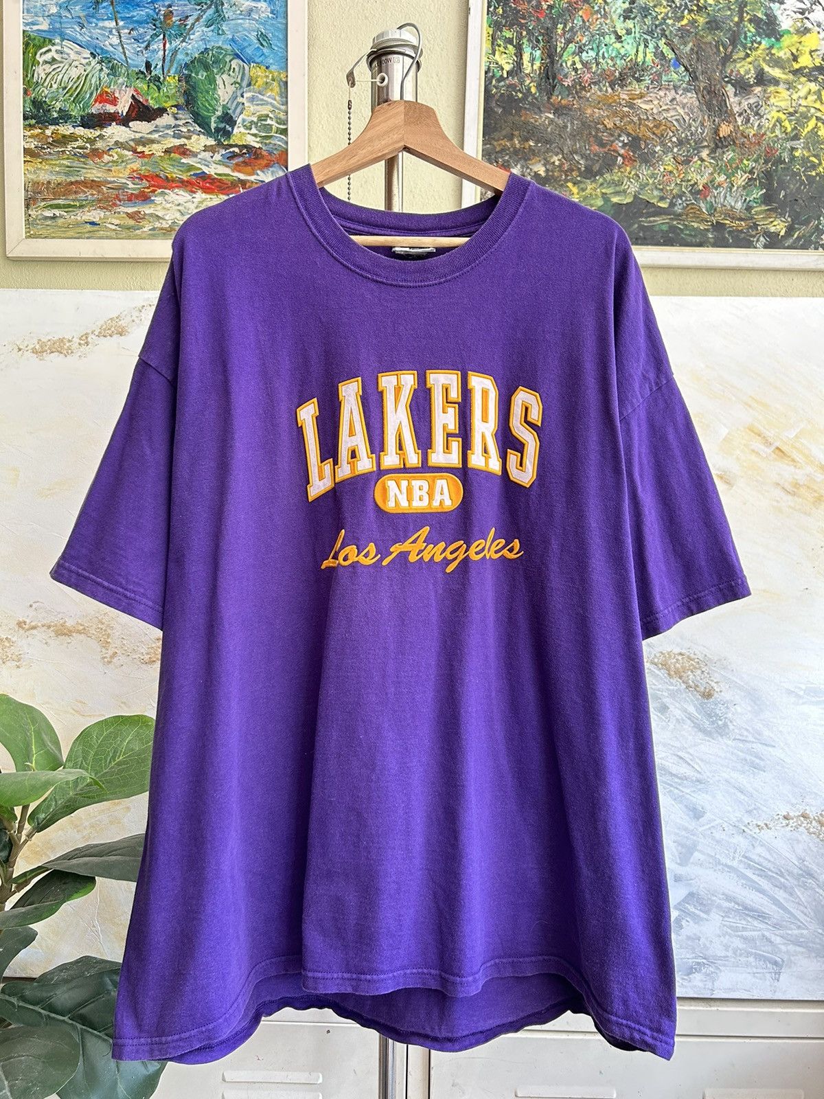 NBA × Vintage Lakers Nba Tshirt Oversized Size US XXL / EU 58 / 5 - 1 Thumbnail