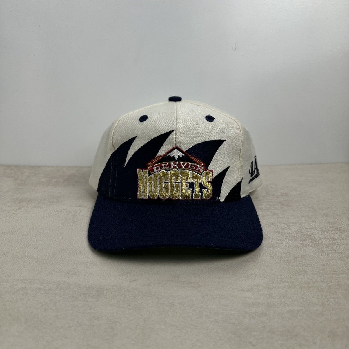 Logo Athletic × NBA × Vintage Vintage 90s Shark Tooth Denver Nuggets Hat Size ONE SIZE - 1 Thumbnail