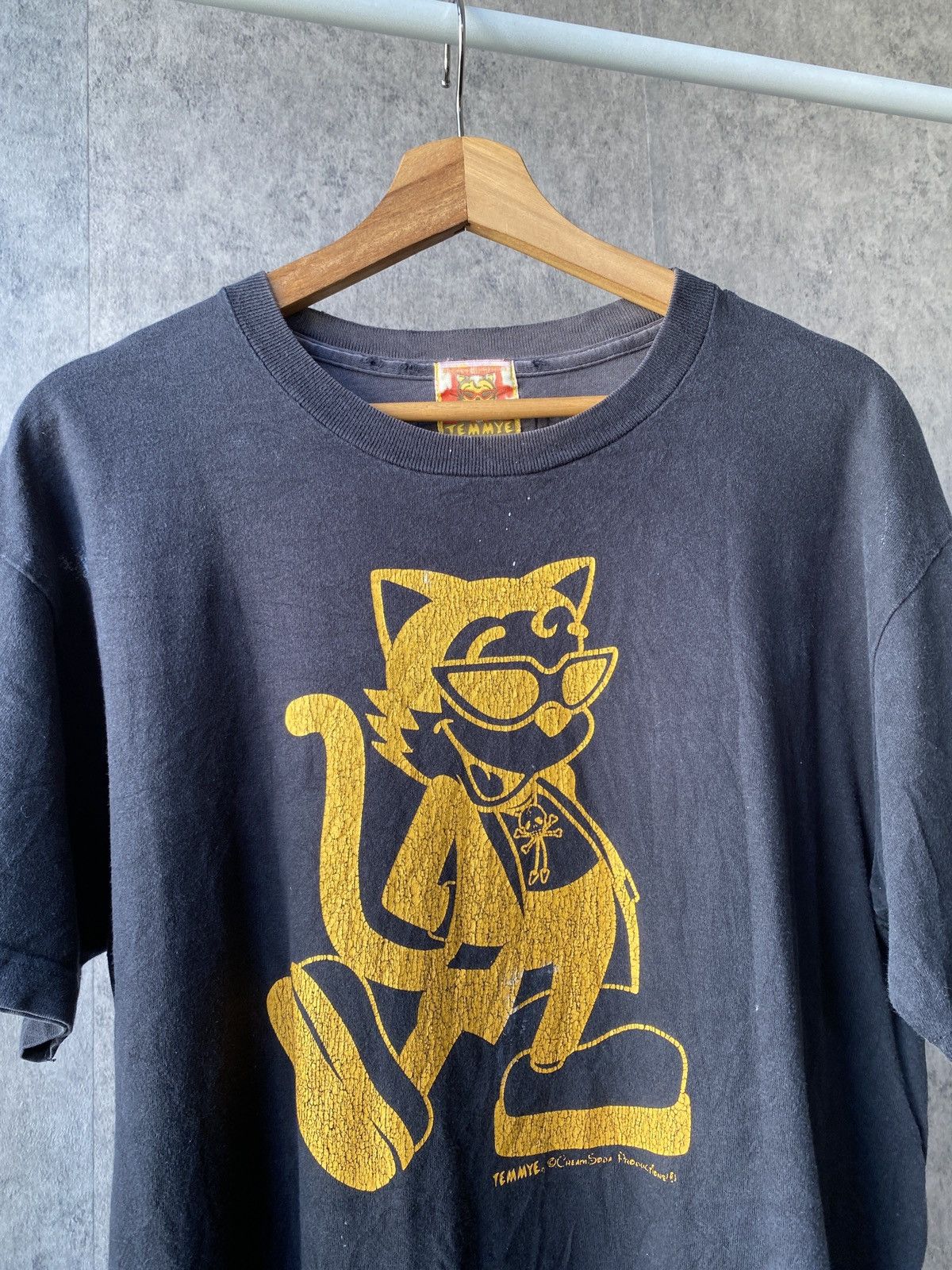 Japanese Brand × Vintage Vintage 90s Cream Soda Temmye Faded Black Distressed Tee Size US L / EU 52-54 / 3 - 3 Thumbnail