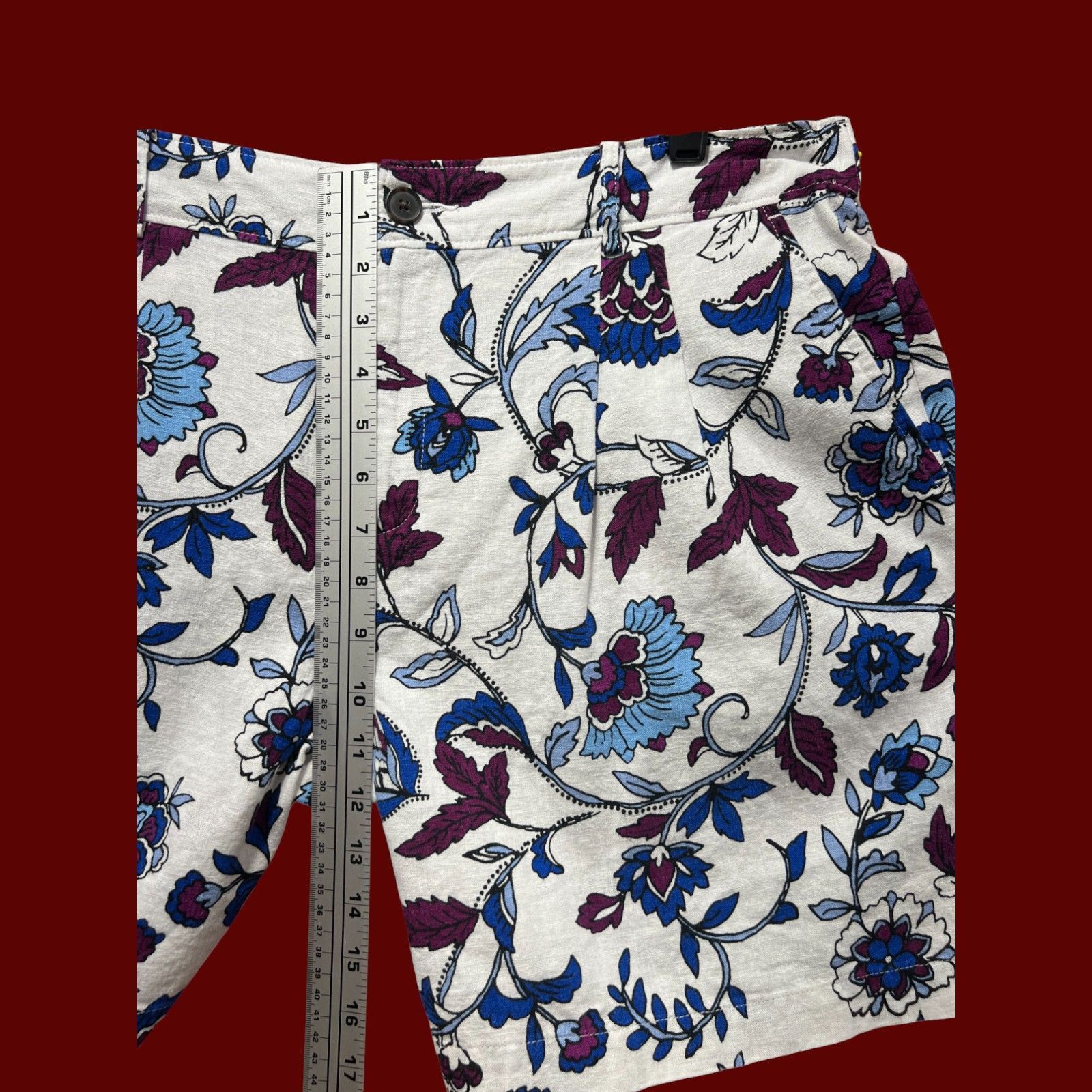 Other Liz Claiborne - Women's Mid-Rise Pleated Short - White Flora Size 36" / US 14 / IT 50 - 7 Thumbnail