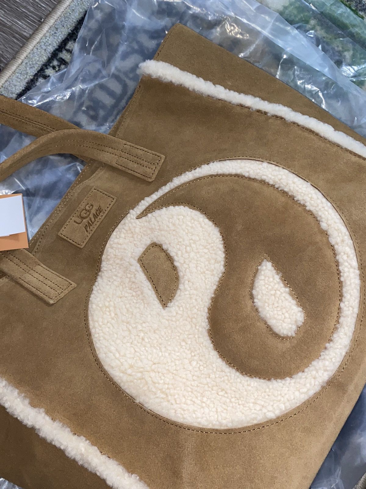 Palace × Ugg Palace x UGG Tote Bag Chestnut | Grailed