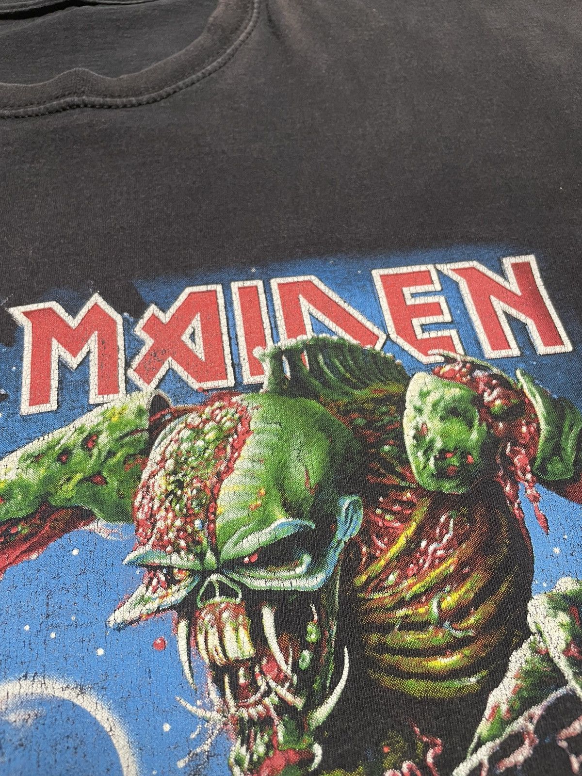 Iron Maiden Vintage Iron Maiden The Final Frontier Rock Band T-Shirt Size US L / EU 52-54 / 3 - 11 Thumbnail