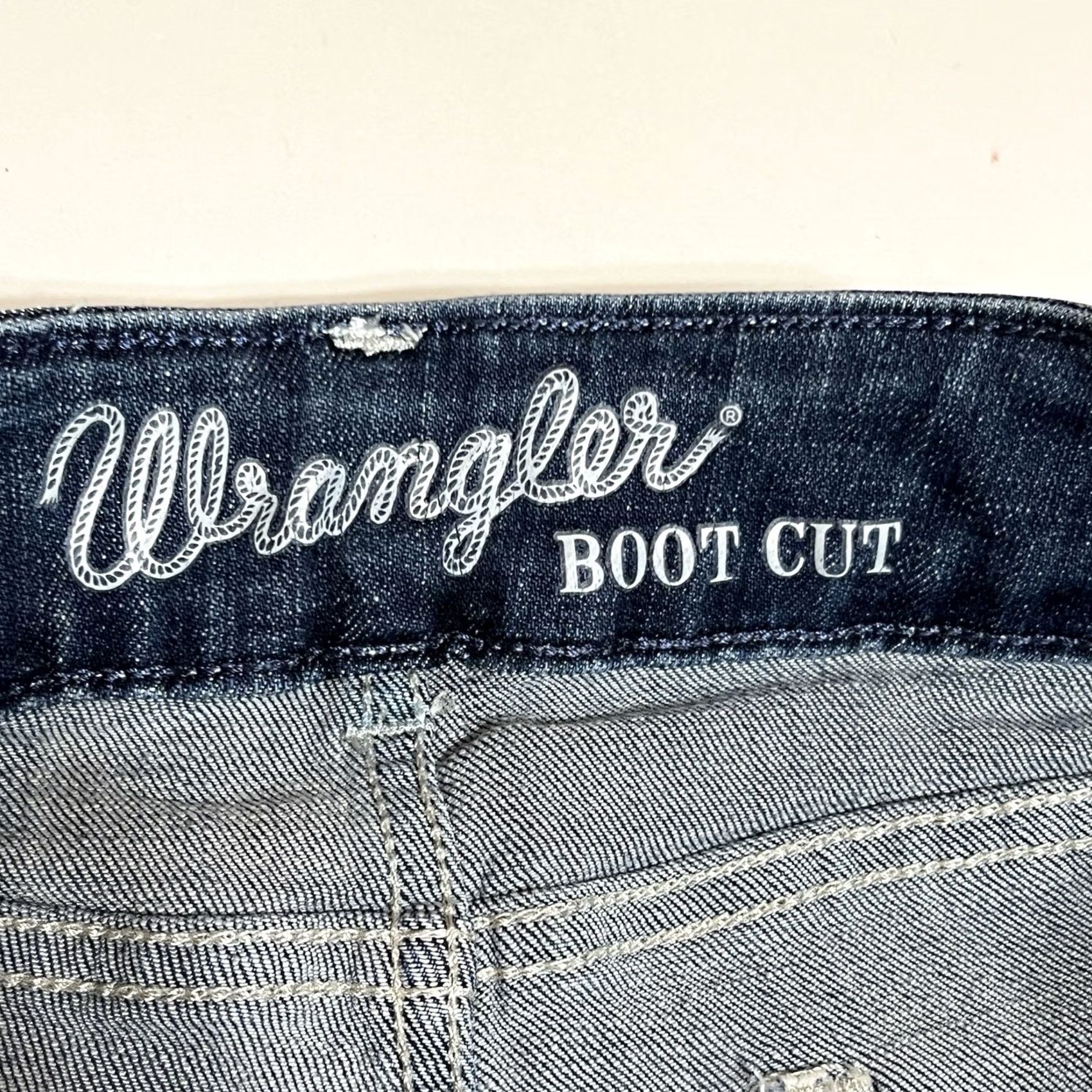 Wrangler Wrangler Jeans Womens Bootcut Denim Stretch 5x32 29x31 Regular Blue 1009MWZDO Size 27" / US 4 / IT 40 - 7 Thumbnail