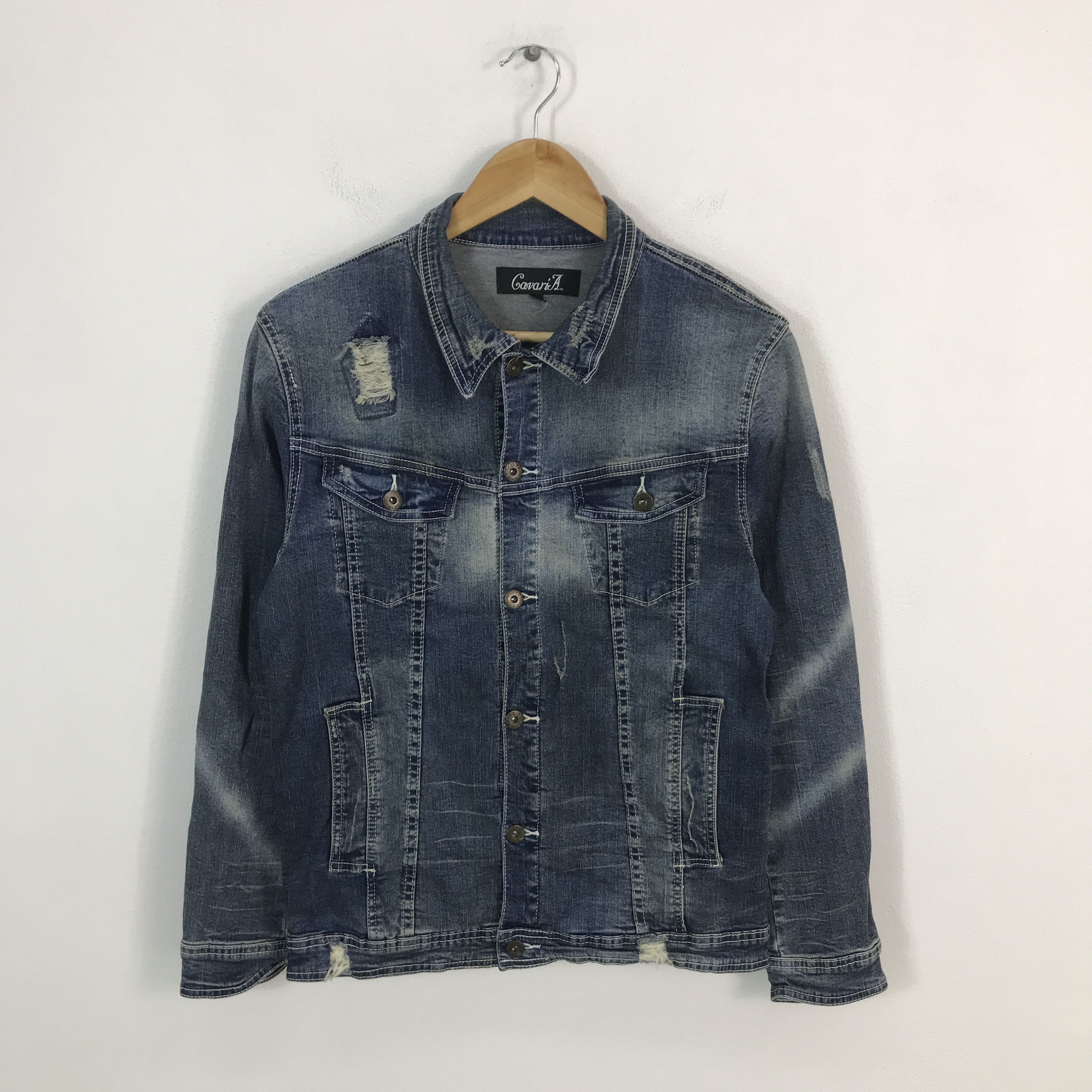 Japanese Brand Gavaria Denim distressed jacket Button Size US L / EU 52-54 / 3 - 1 Thumbnail