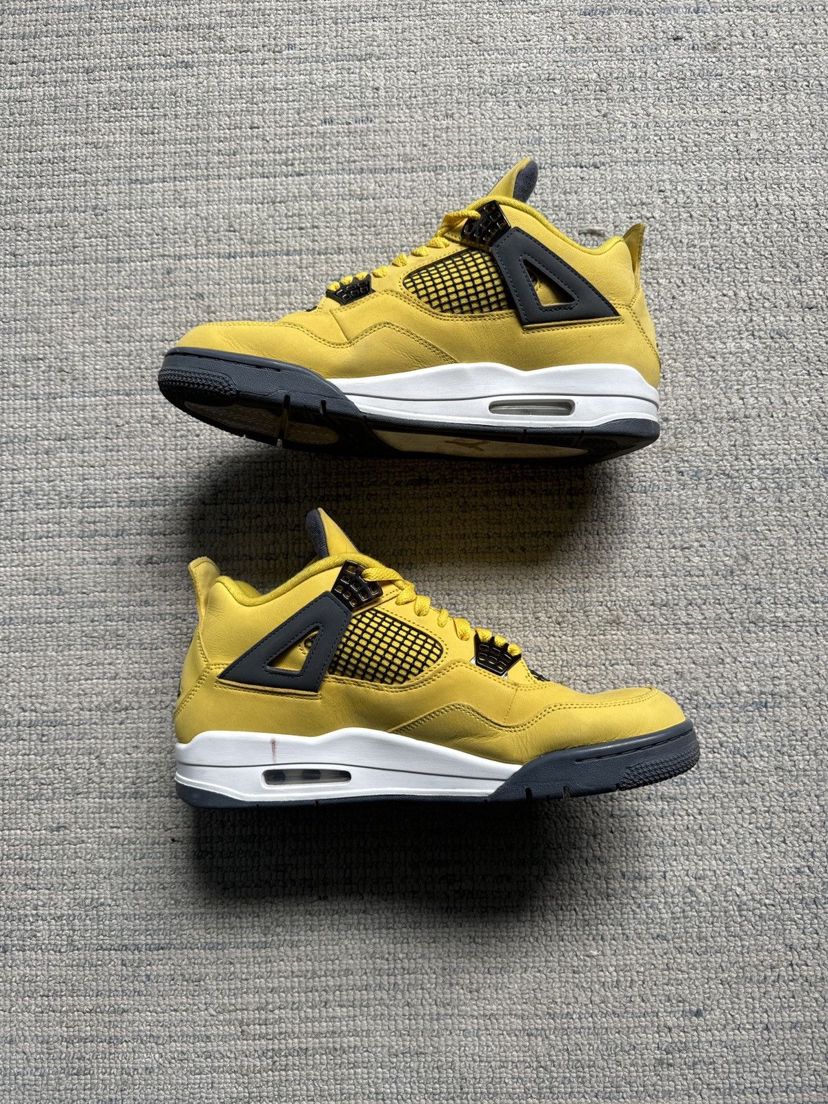 Jordan Brand Jordan 4 Retro Lightning 11 US Size US 11 / EU 44 - 5 Thumbnail
