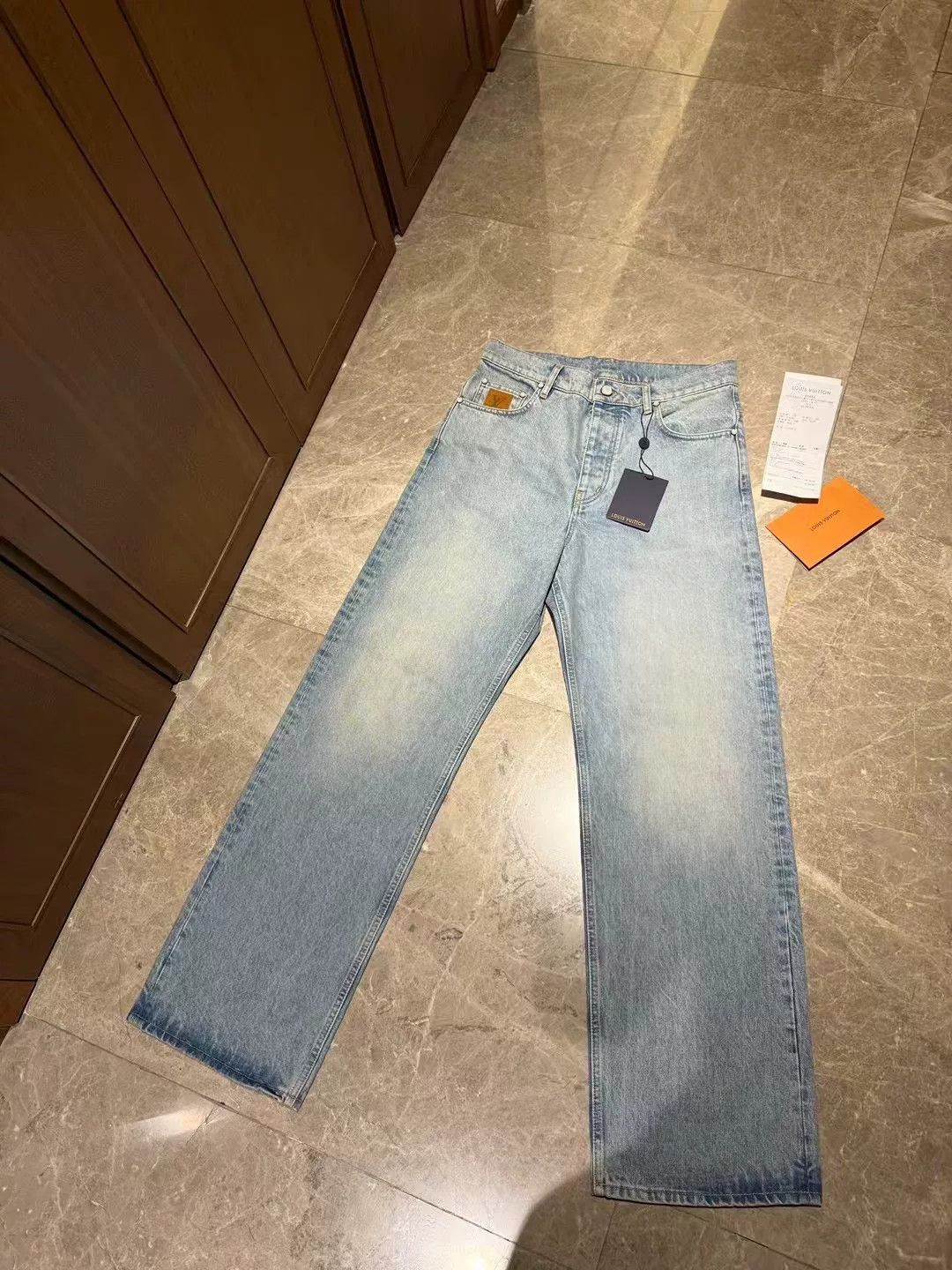 Louis Vuitton Louis Vuitton Denim Gold Denim Jeans 25 Men Size US 32 / EU 48 - 1 Thumbnail