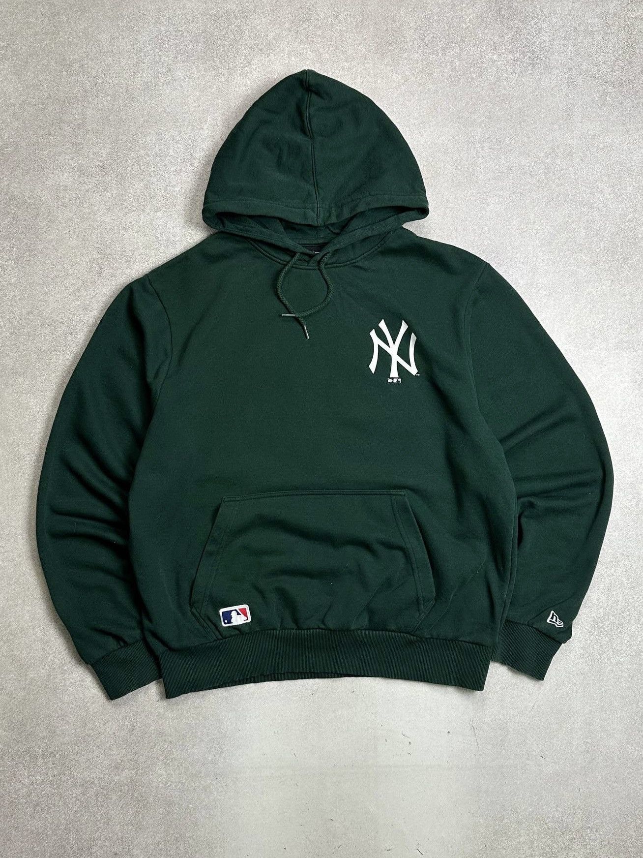 New York Yankees New York Yankees New Era Green Hoodie Rare Mens Size US L / EU 52-54 / 3 - 1 Thumbnail