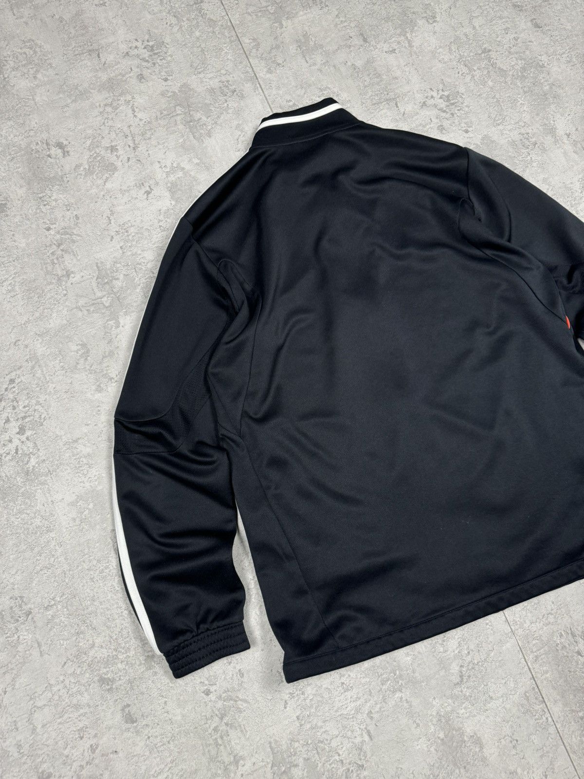 Adidas Vintage Adidas Bayern Munchen 2012 Track Jacket Size M Size US M / EU 48-50 / 2 - 12 Thumbnail