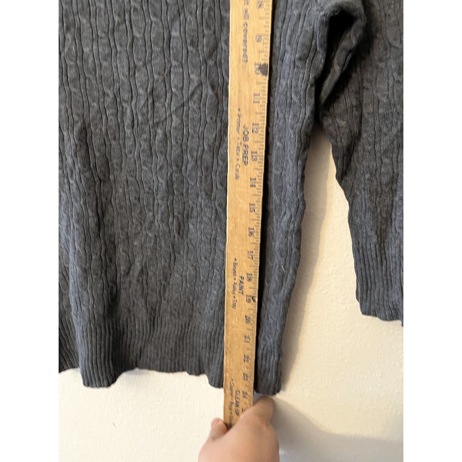 Gap VINTAGE Gap Womens Gray Cable Knit Sweater Pullover Sz Small Crew Neck All Seasons Women Size S / US 4 / IT 40 - 4 Thumbnail