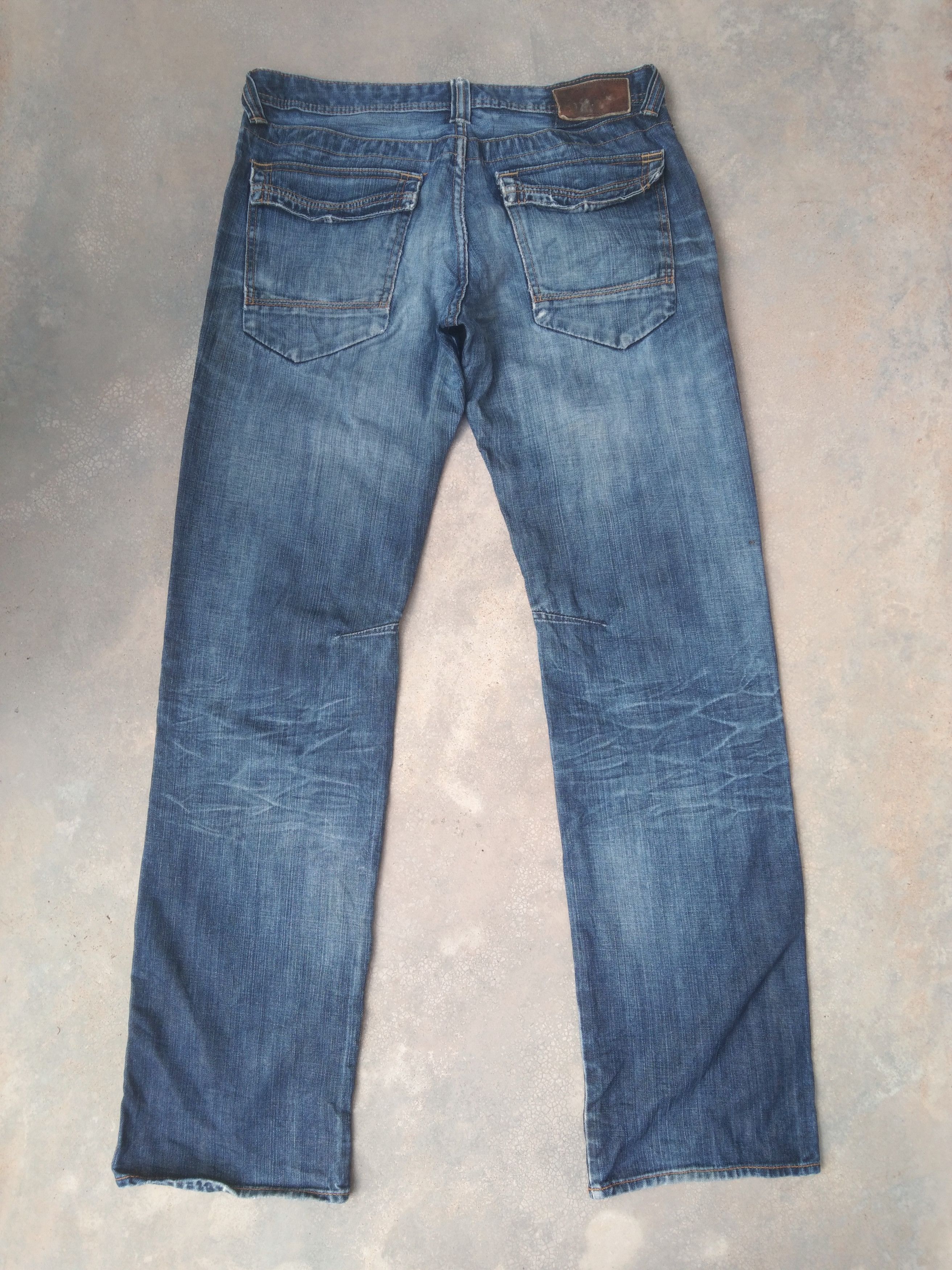 Japanese Brand Vintage Bragg Jeans Faded Blue Distressed Straight Leg 34x35 Size US 34 / EU 50 - 1 Thumbnail