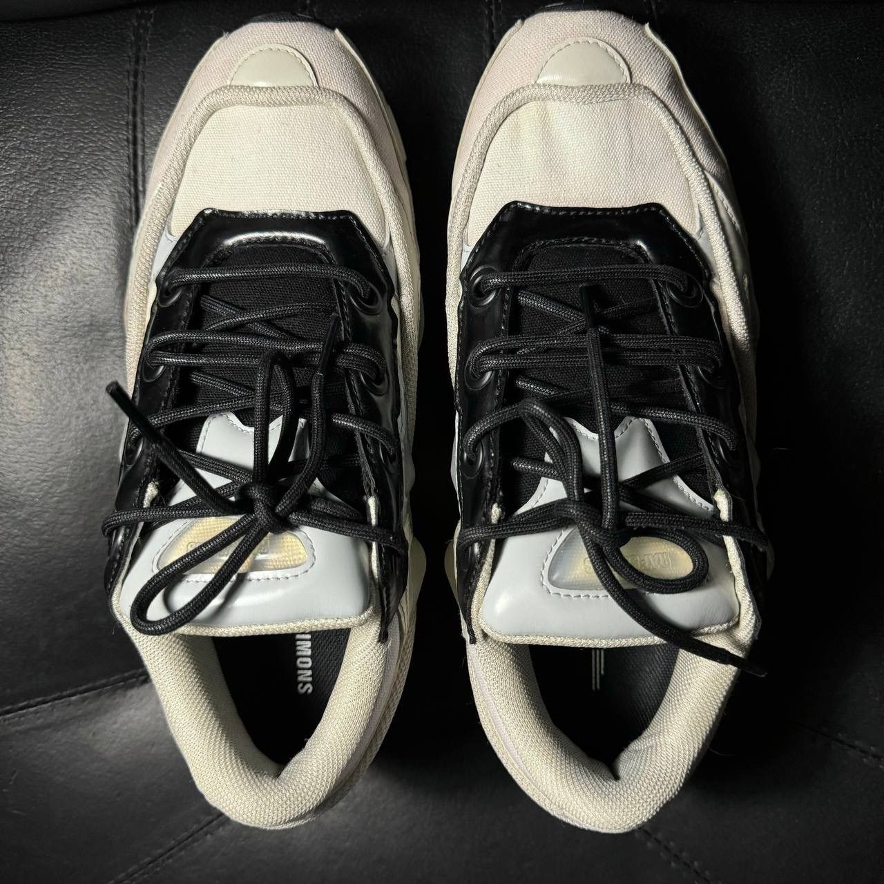 Adidas × Raf Simons 8us sneakers Adidas Raf Simons Ozweego cream white Size US 8 / EU 41 - 7 Thumbnail