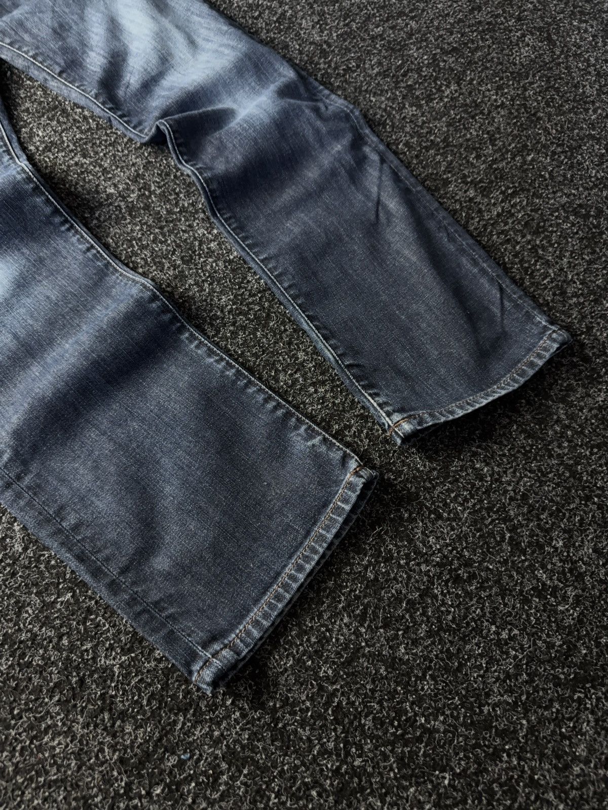 Hugo Boss Luxury Hugo Boss Distressed orange tab denim pants jeans Size US 33 - 4 Thumbnail