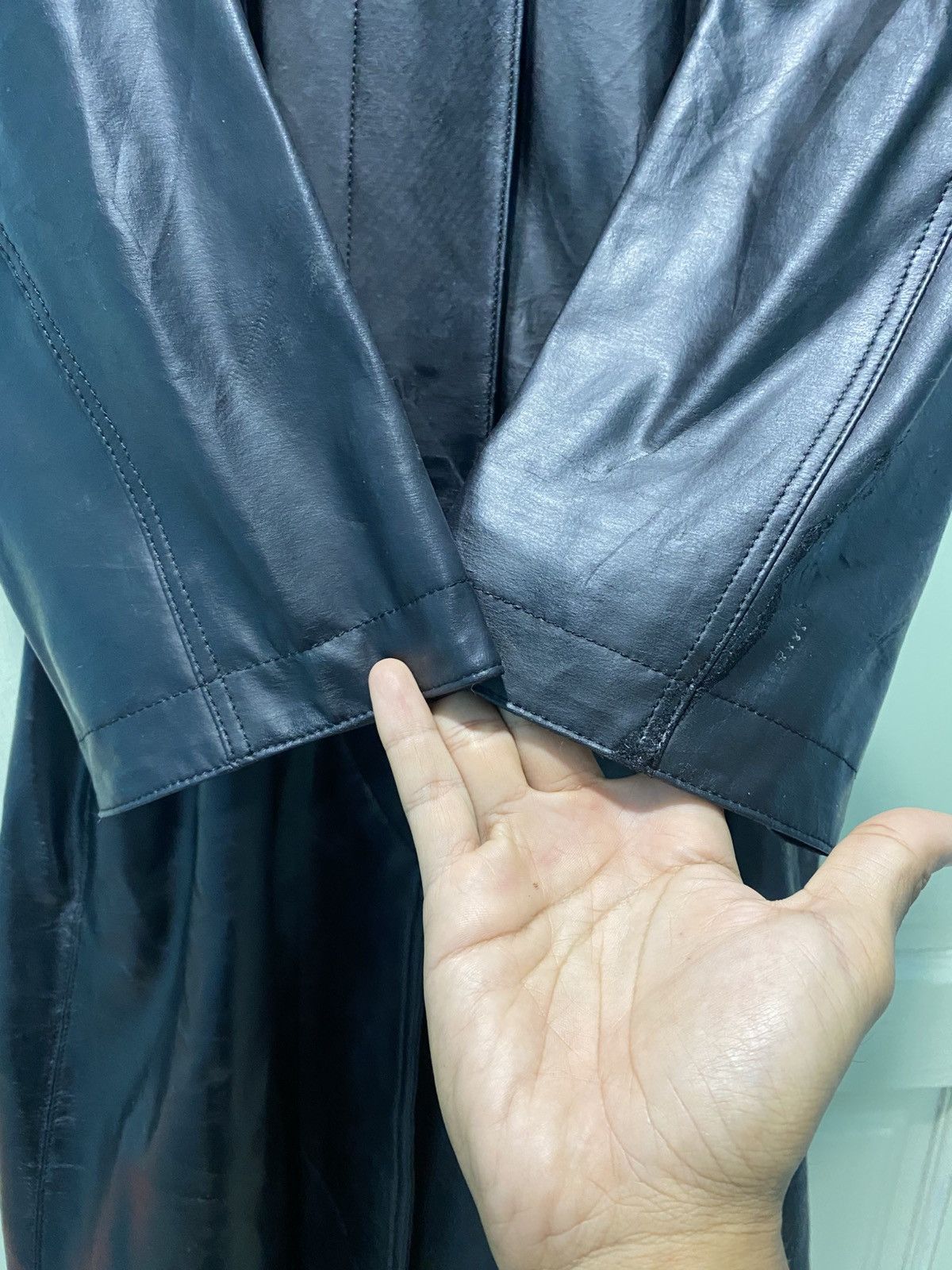 Yves Saint Laurent SS99 Vintage Yves Saint Laurent Trench Coat Size M / US 6-8 / IT 42-44 - 12 Thumbnail