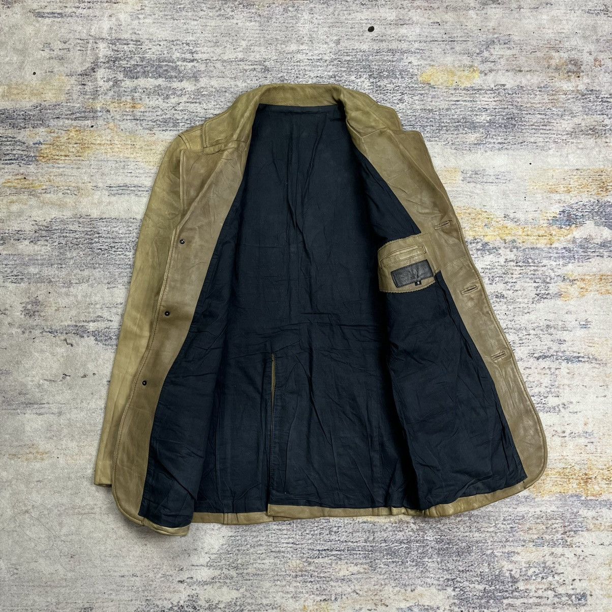 Isamu Katayama Backlash Isamu Katayama Backlash blazer bleach color leather jacket Size US M / EU 48-50 / 2 - 9 Thumbnail