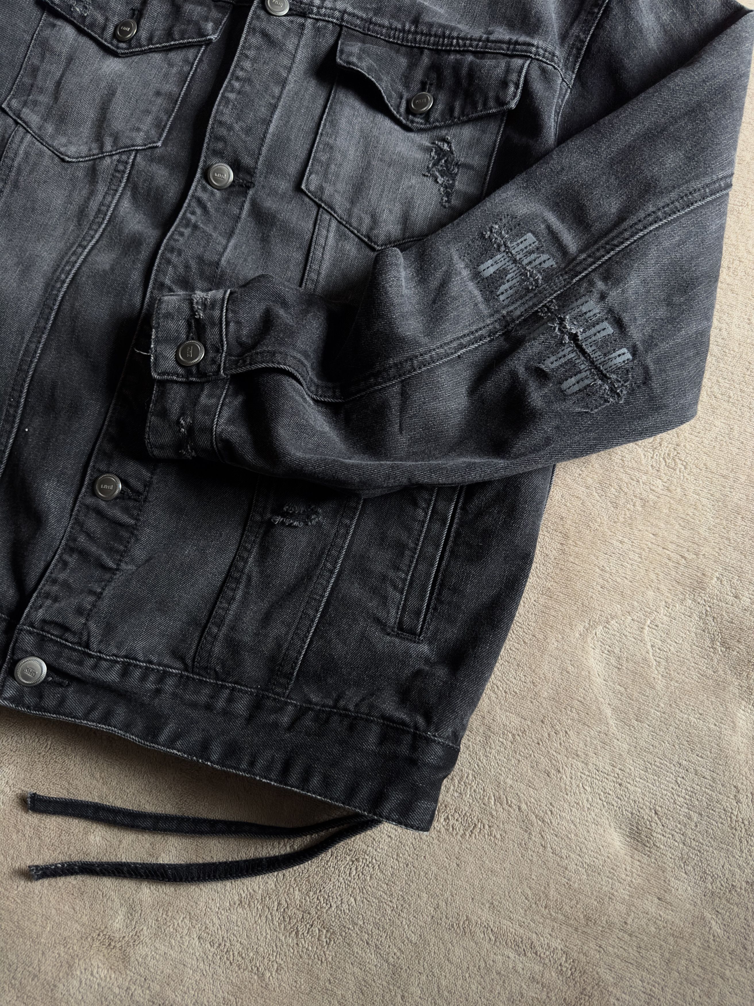 Kith KITH Distressed Denim Jacket Cotton Black sz.L Size US L / EU 52-54 / 3 - 7 Thumbnail