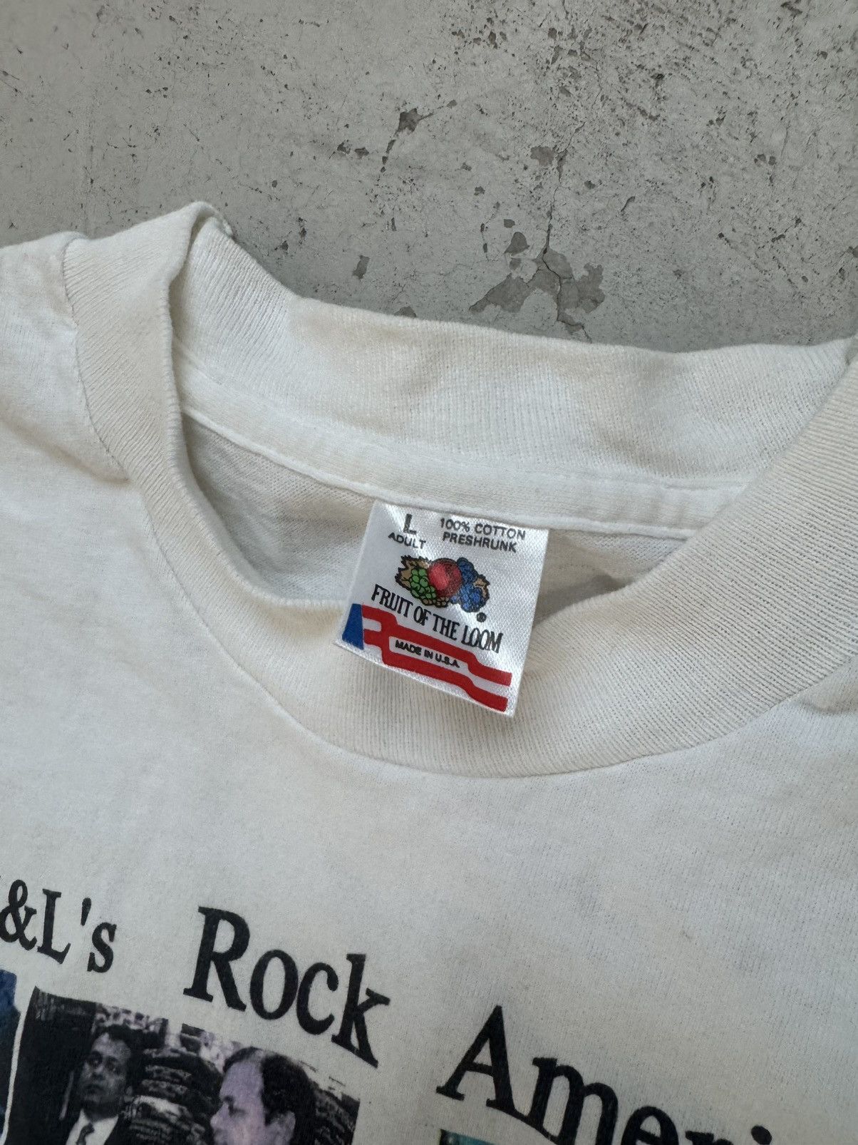 Vintage Vintage 90s Mujibur & Sirajul Late Show Letterman Tee Size US L / EU 52-54 / 3 - 6 Thumbnail