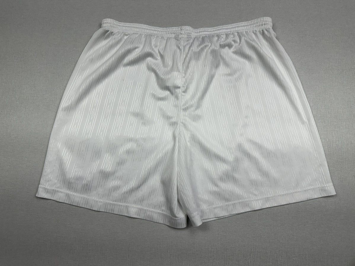 Umbro × Vintage Men’s Vintage Umbro Monogram Soccer Football Shorts size XL Size US 36 / EU 52 - 5 Thumbnail