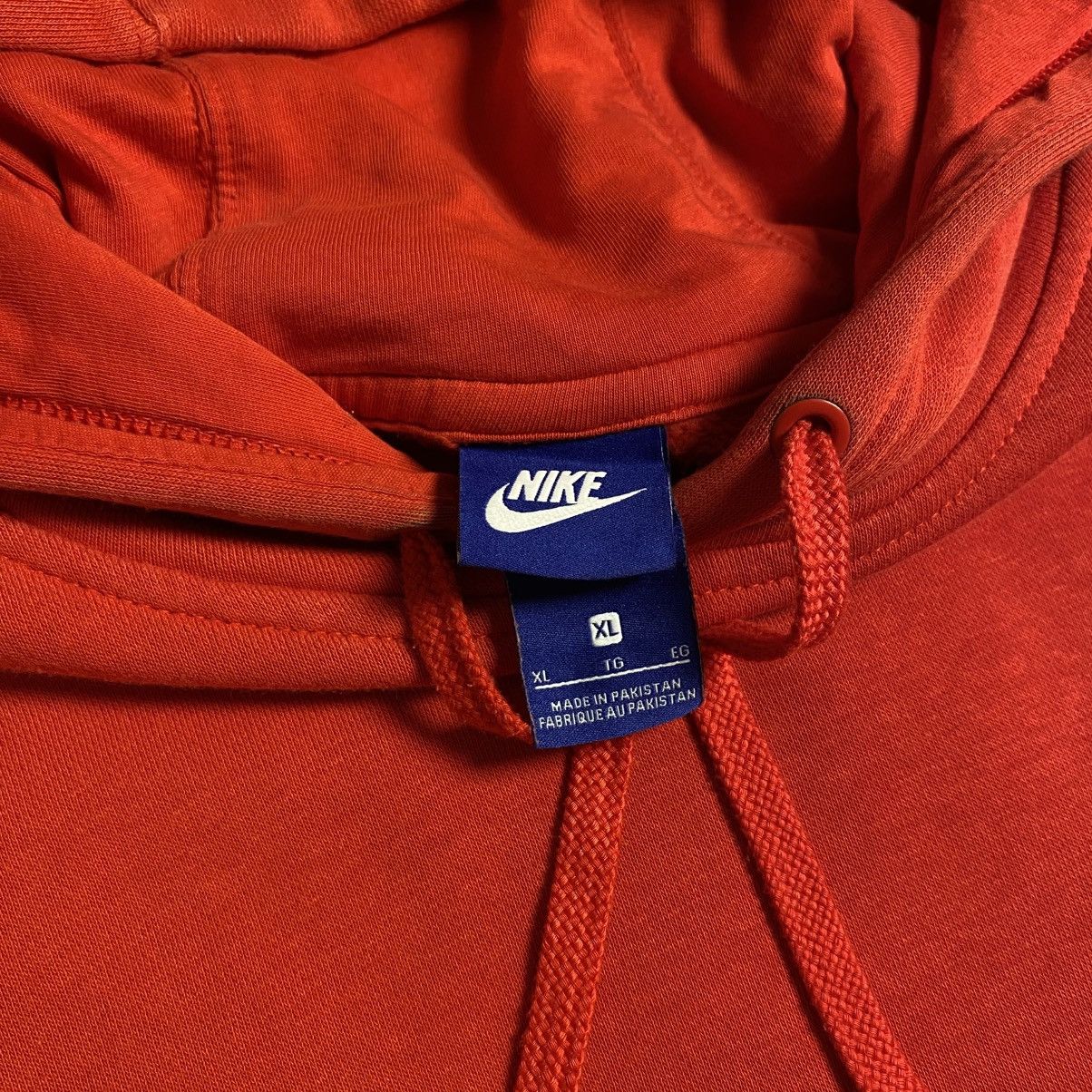 Nike Red Small Logo Hoodie 🔥