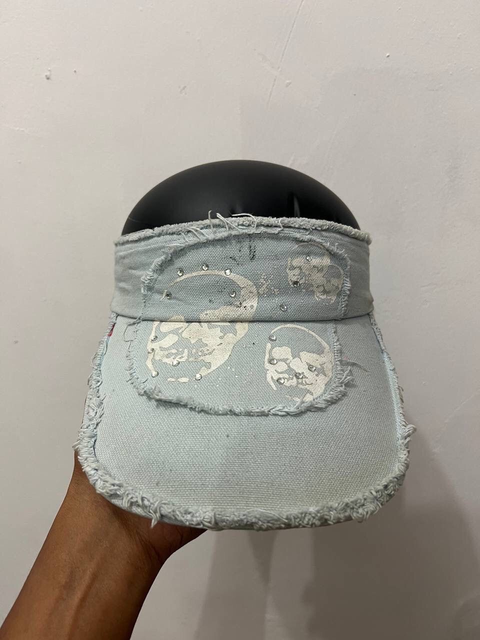 Japanese Brand Distressed Skull Frayed Visor Hat Size ONE SIZE - 1 Thumbnail