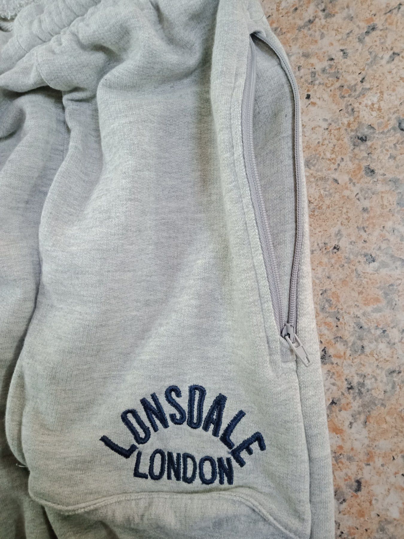 Lonsdale Lonsdale Size US 30 / EU 46 - 2 Thumbnail