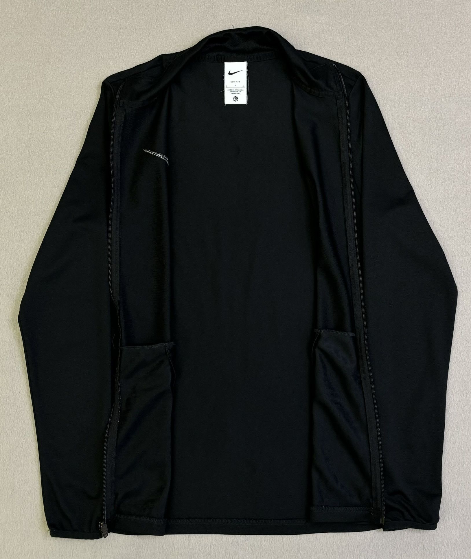 Nike Nike Dri-FIT Academy Pro 24 size sweatshirt. S Size US S / EU 44-46 / 1 - 10 Thumbnail