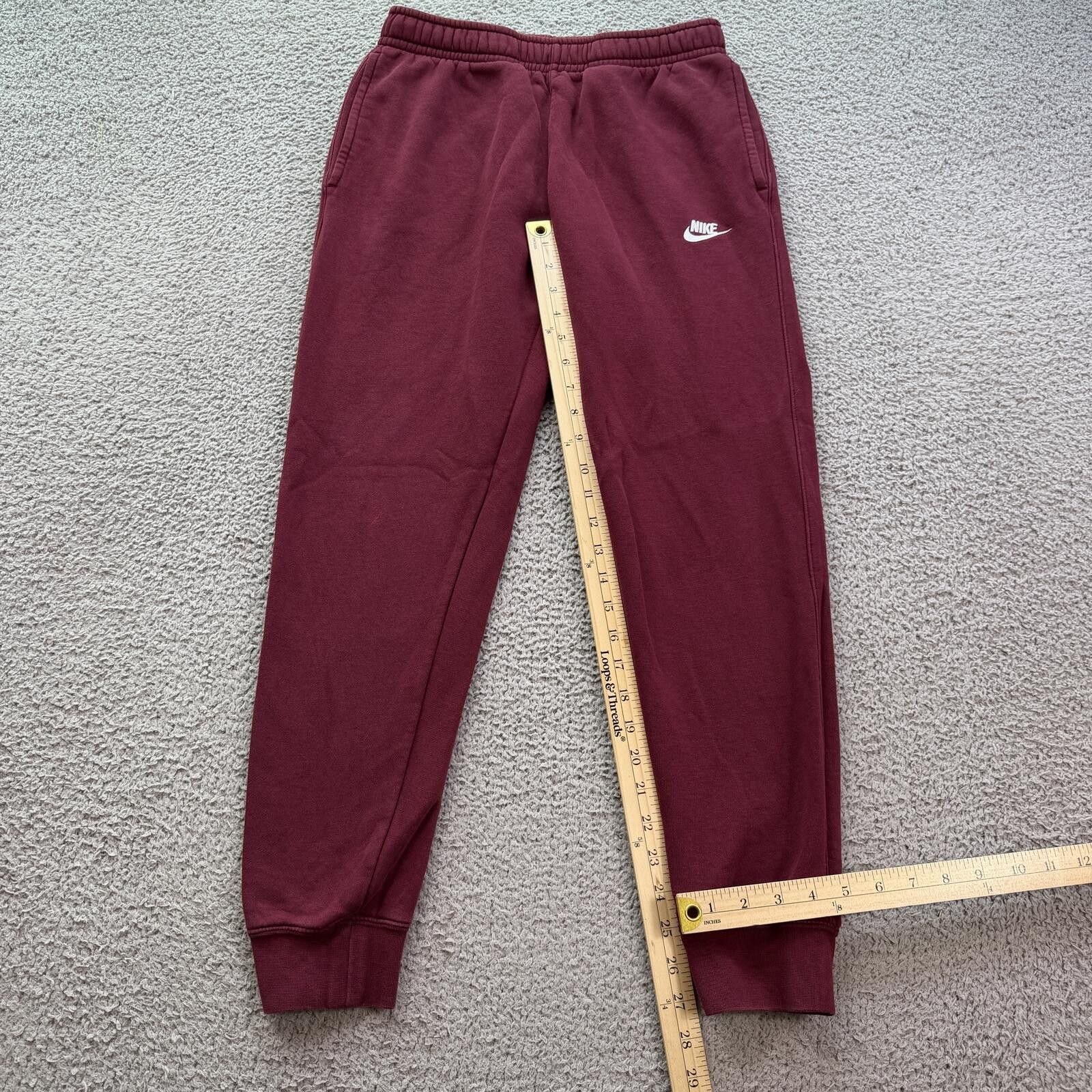 Nike Nike Club Fleece Jogger Sweatpants Burgundy Mens S Joggers Size US 30 / EU 46 - 4 Thumbnail