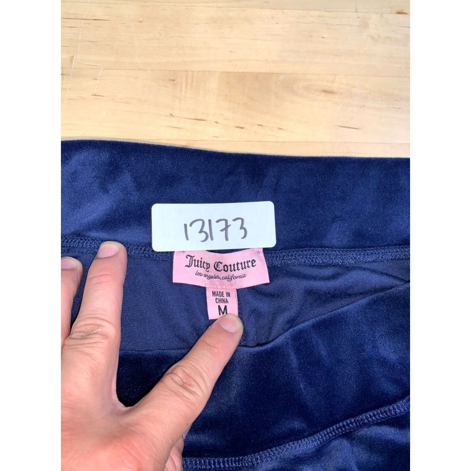 Juicy Couture Juicy Couture Velour Track Shorts Women M Blue Rhinestone Y2K 13173 Size 32" / US 10 / IT 46 - 2 Thumbnail