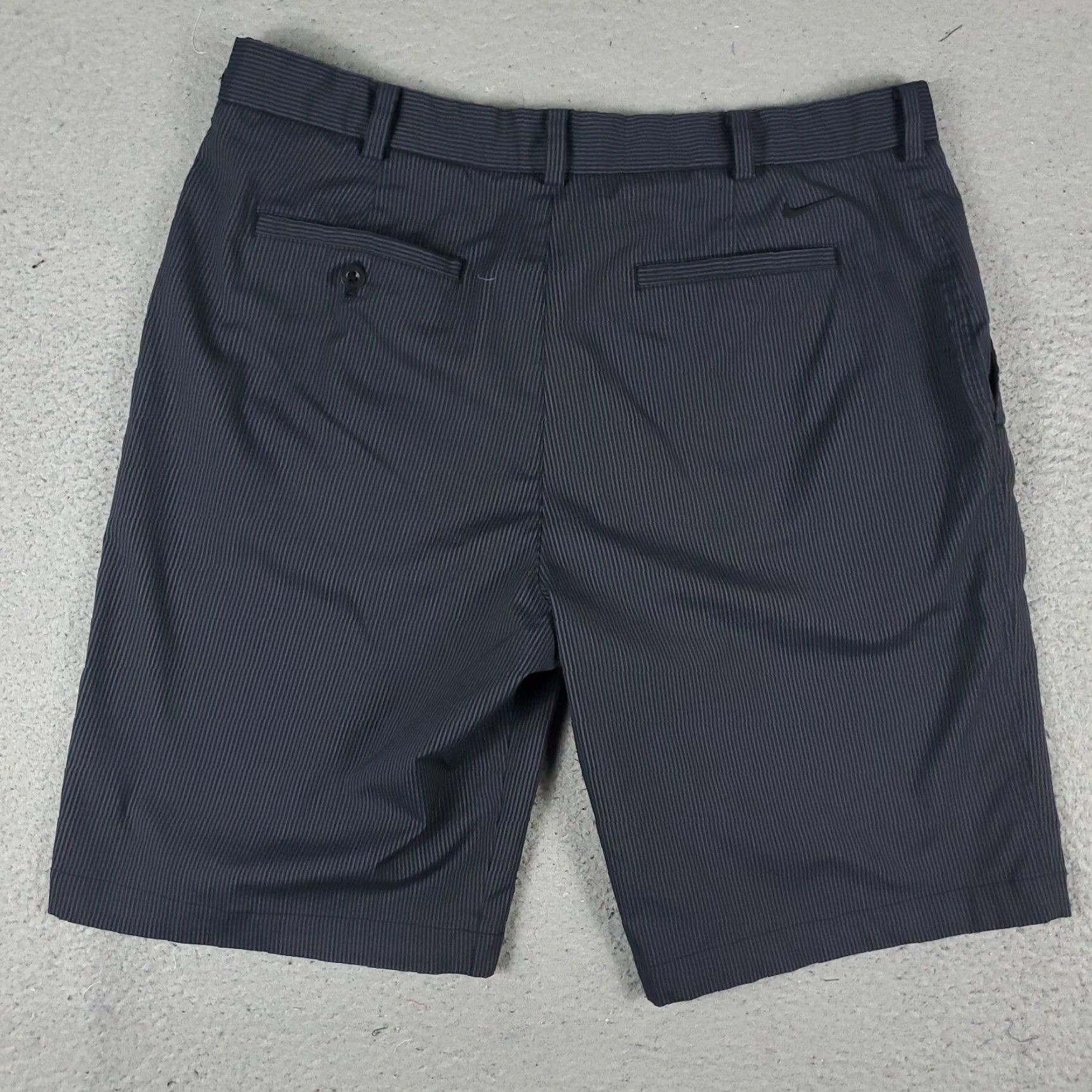Nike Nike Shorts Size 36 Gray Striped Dri Fit Casual Flat Front Chino Mens Size US 36 / EU 52 - 5 Thumbnail
